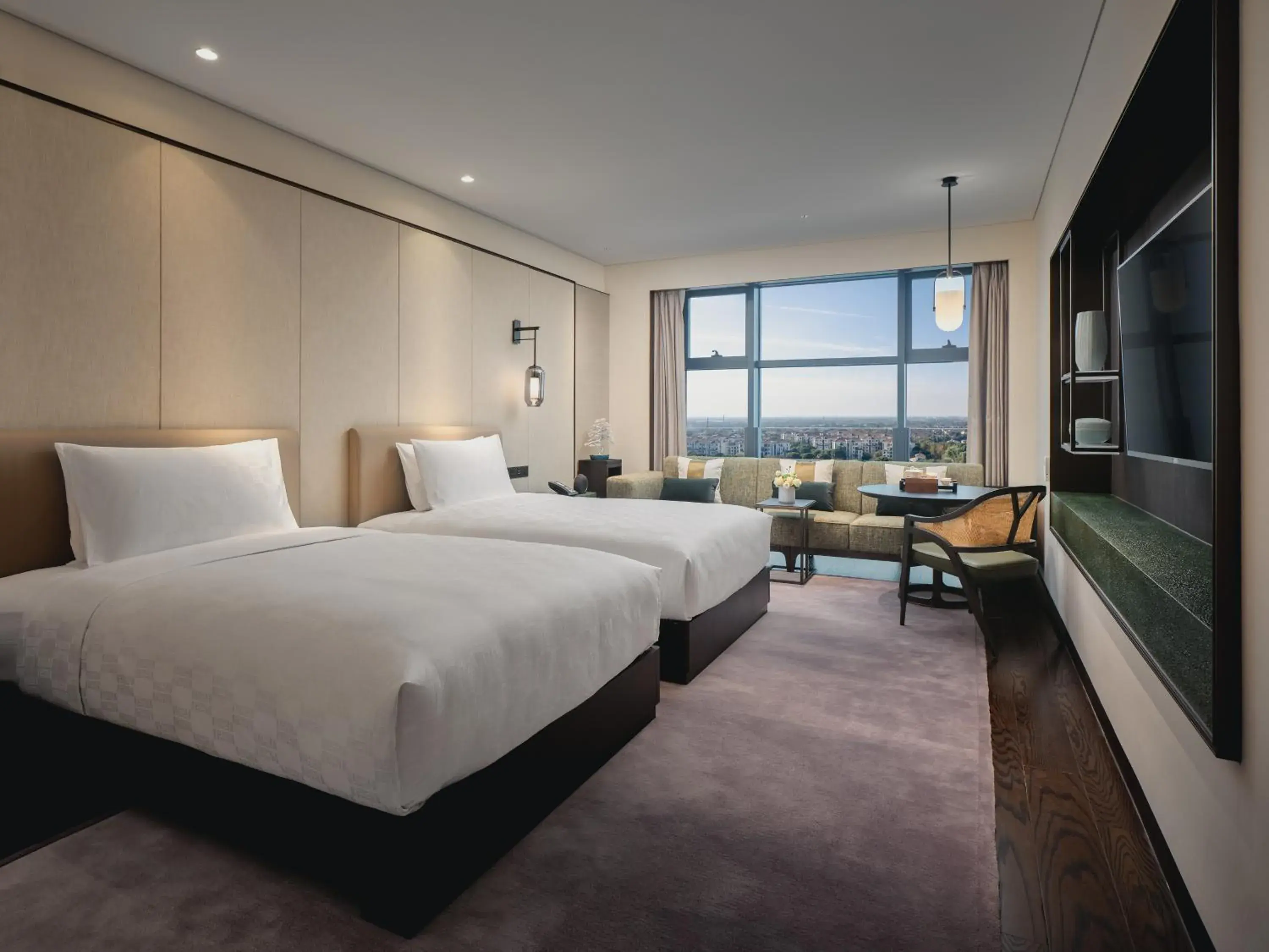 Standard Twin Room in HUALUXE Kunshan Huaqiao, an IHG Hotel Standard Twin Room in HUALUXE Kunshan Huaqiao, an IHG Hotel