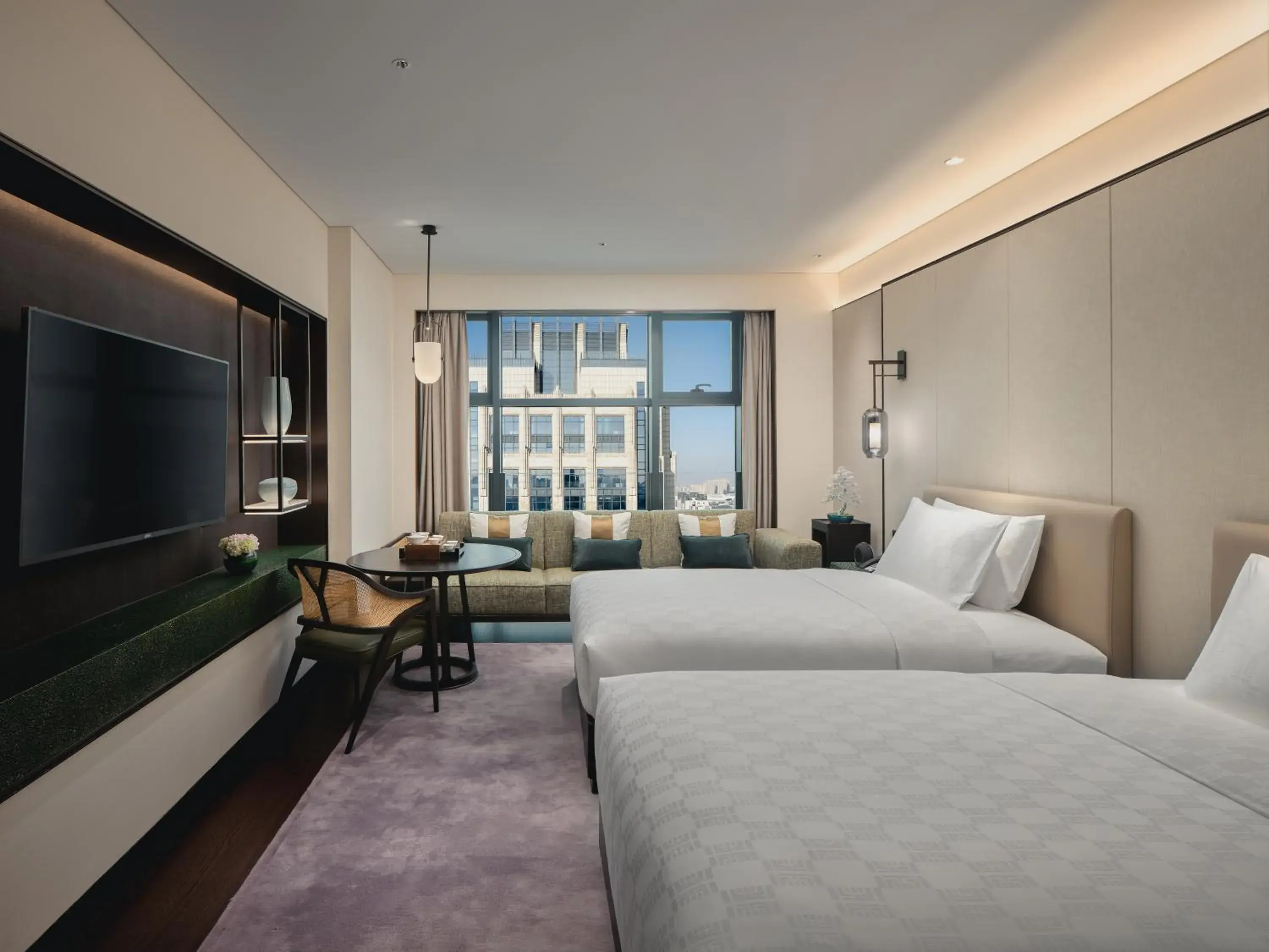 Premium Twin Room with Garden View in HUALUXE Kunshan Huaqiao, an IHG Hotel Premium Twin Room with Garden View in HUALUXE Kunshan Huaqiao, an IHG Hotel