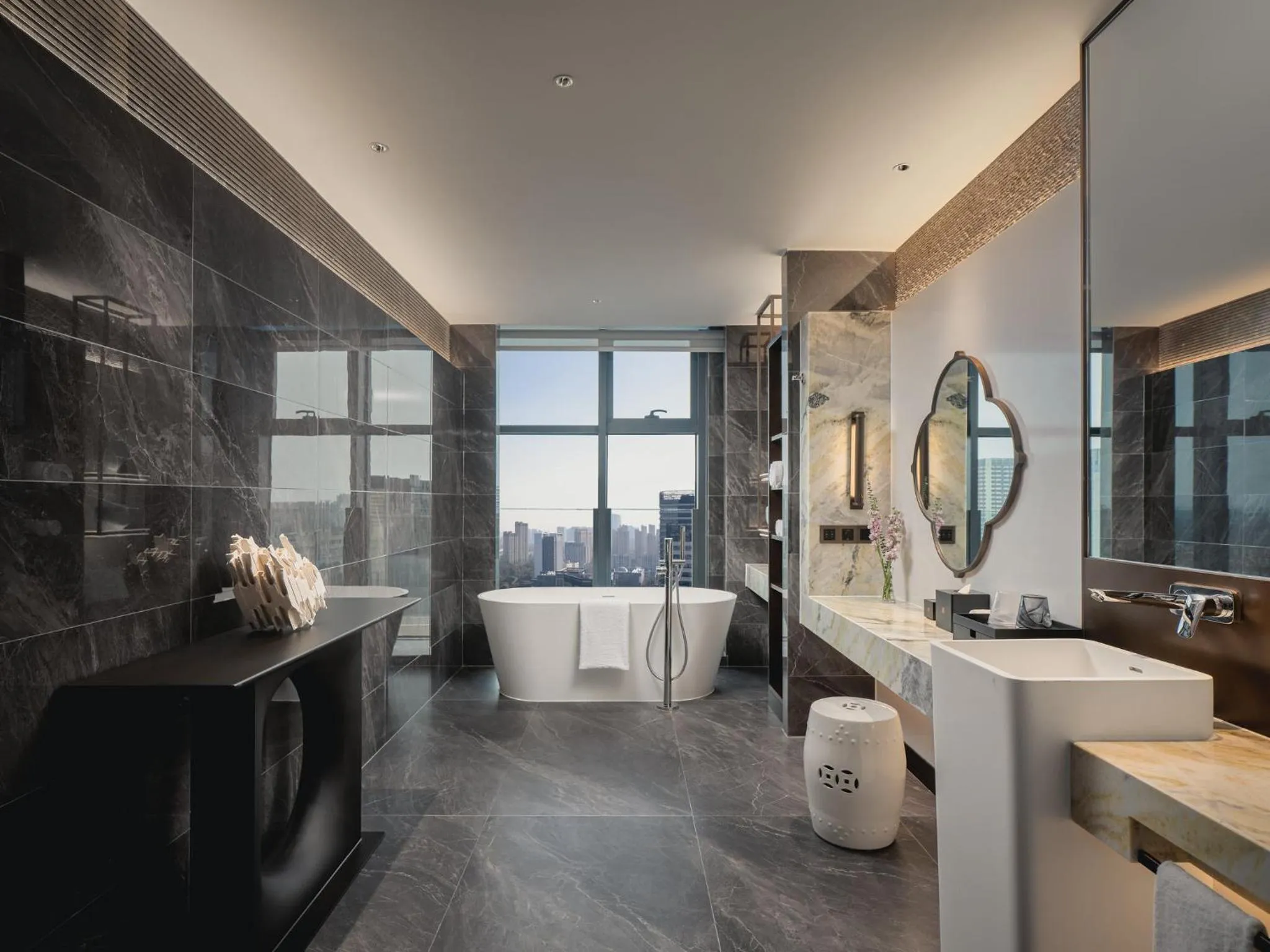 Bathroom in HUALUXE Kunshan Huaqiao, an IHG Hotel