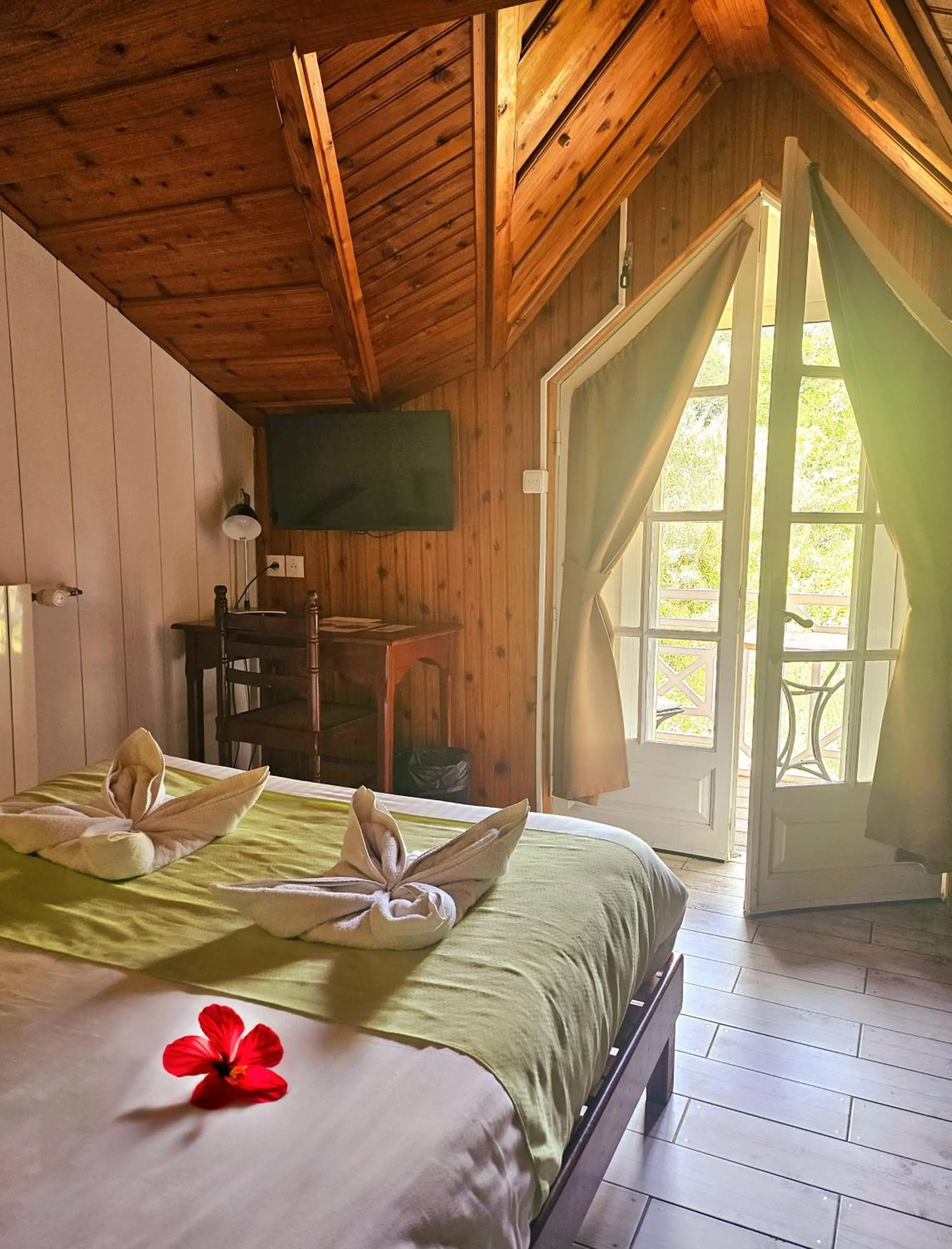 Bed in Hotel Des Neiges