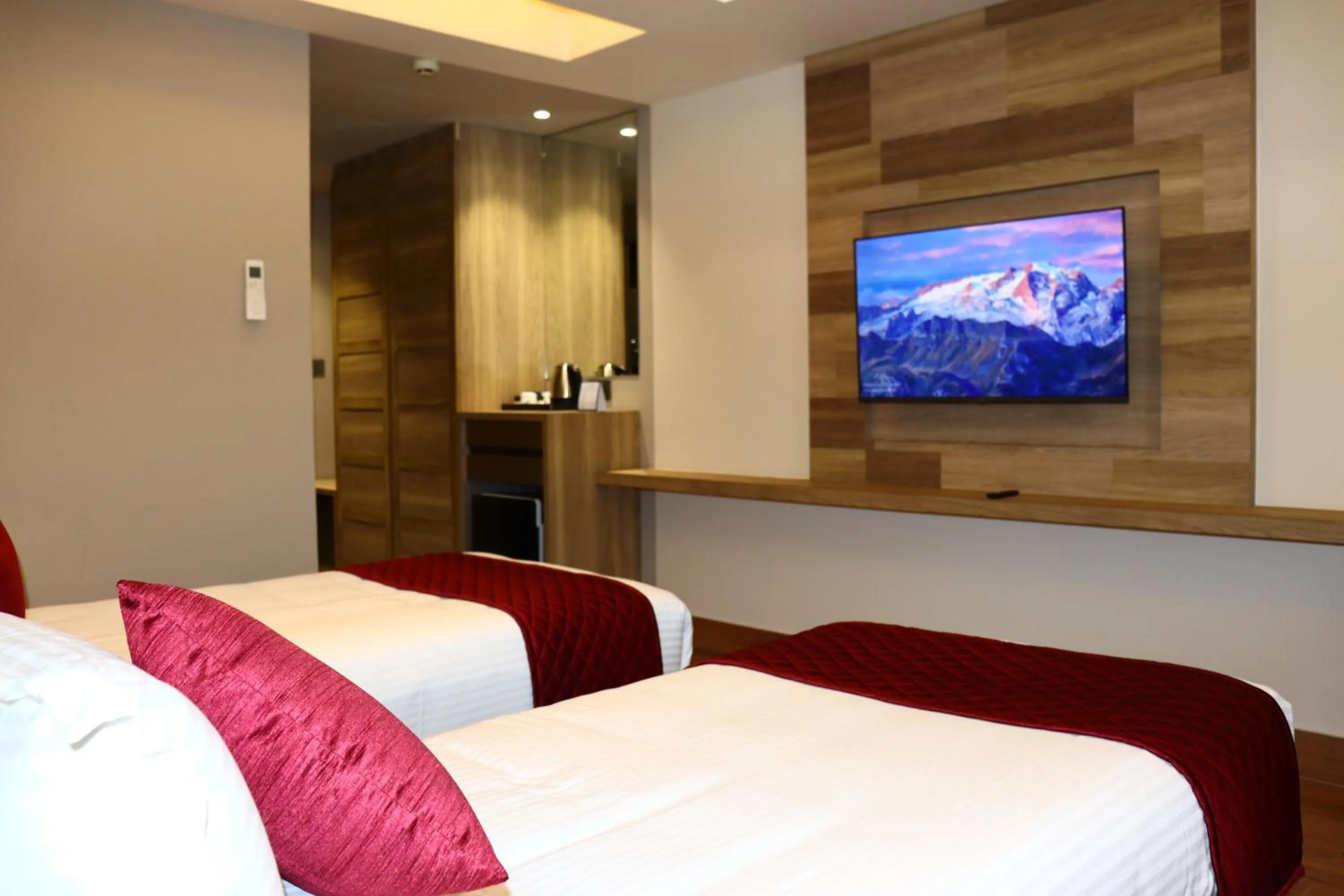 Bedroom, Bed in Capital Park Residency