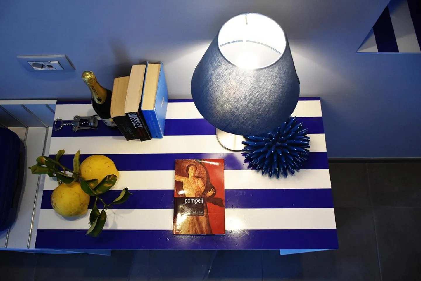 Seating area in Casa Lucia