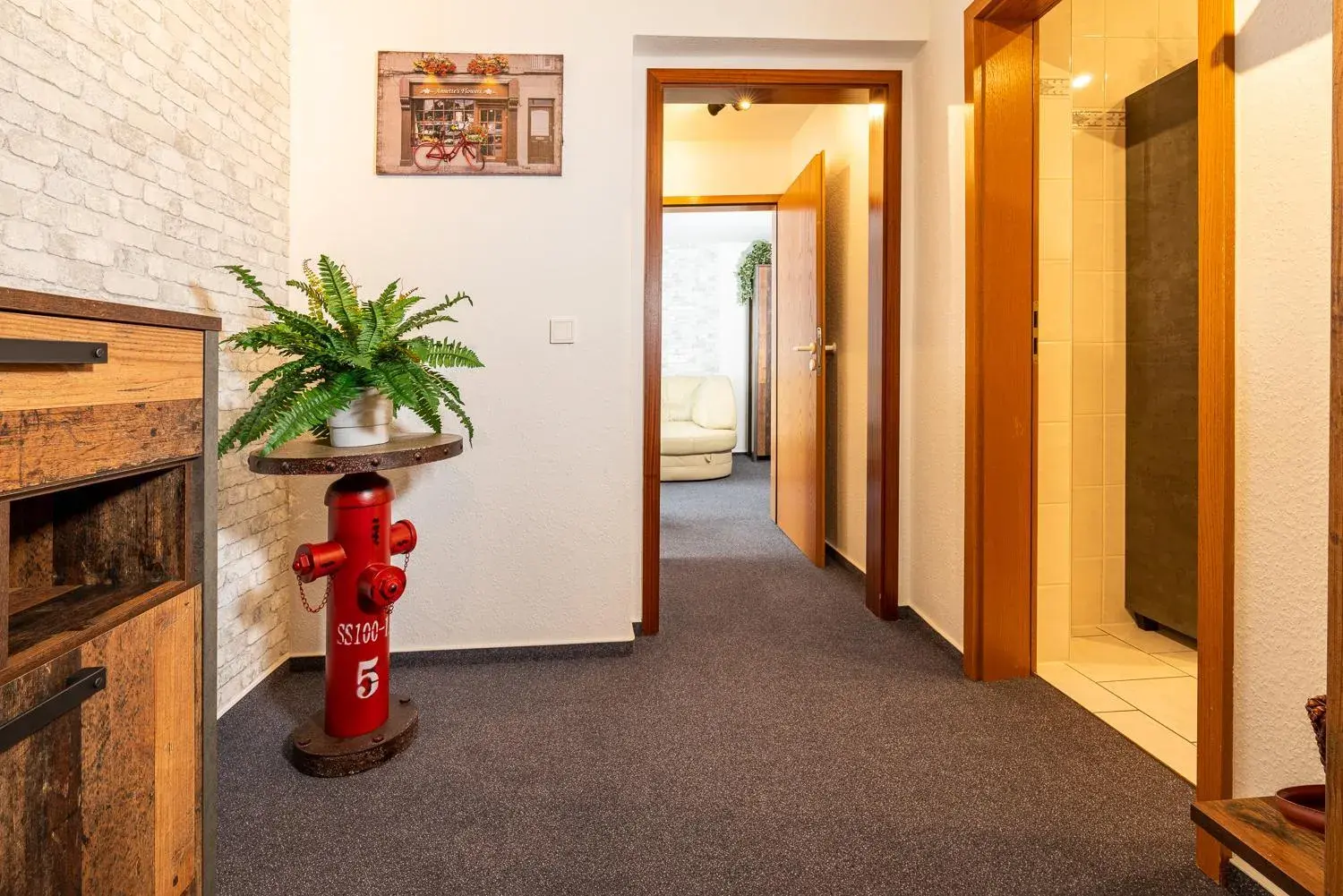 Suite in Hotel & Restaurant Stadt Genthin Suite in Hotel & Restaurant Stadt Genthin