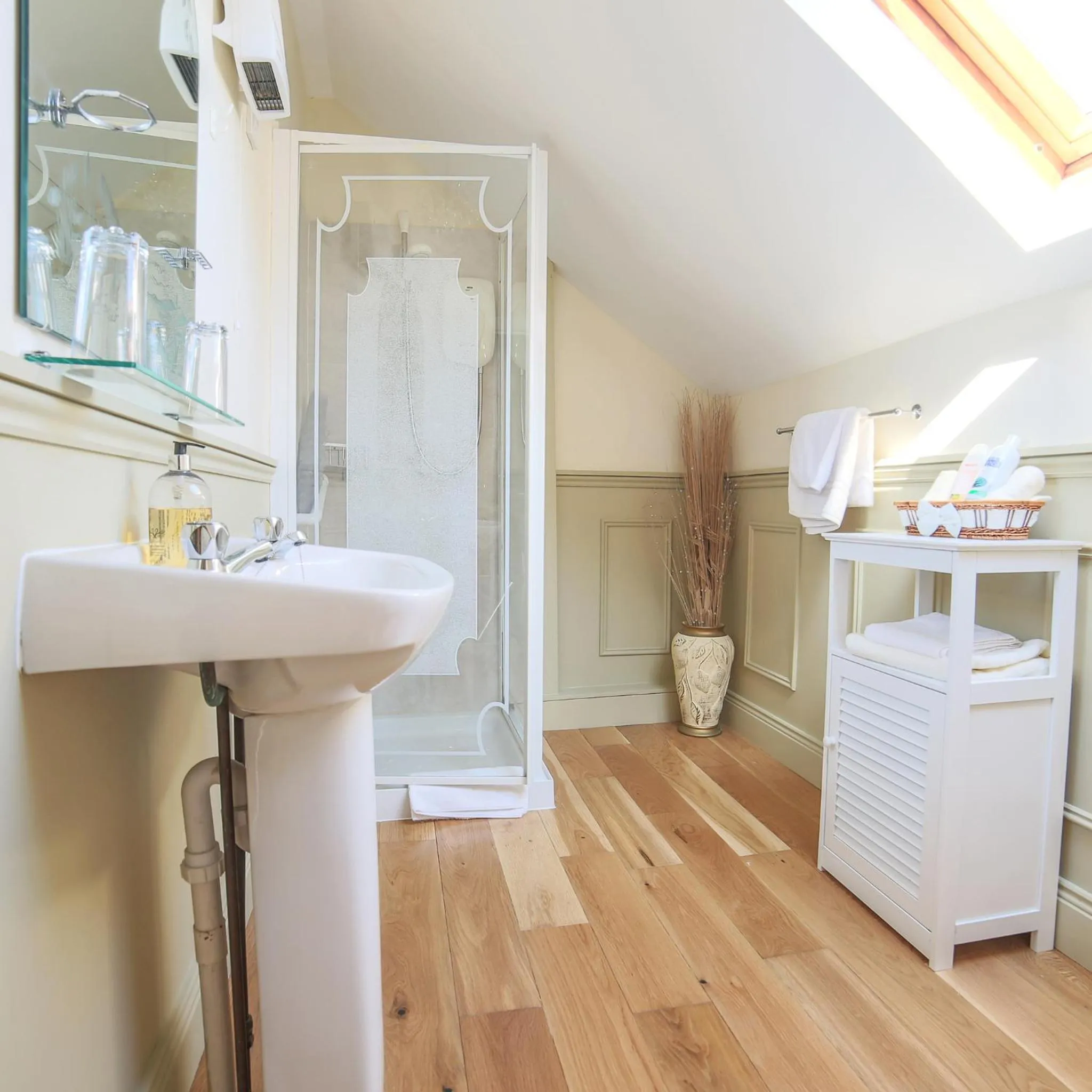 Bathroom in Bru Chlann Lir