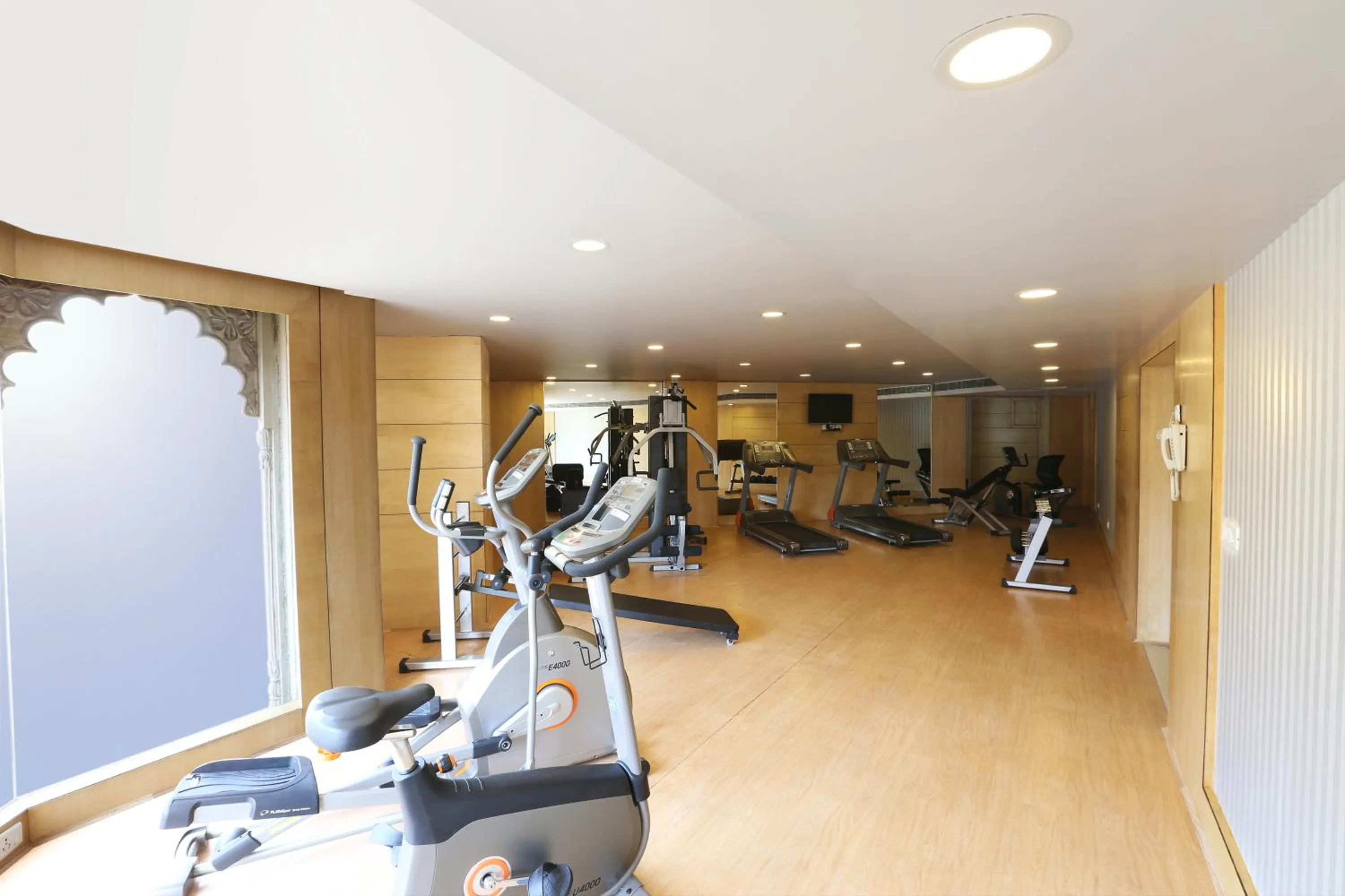 Fitness centre/facilities in Golden Tulip Jaipur