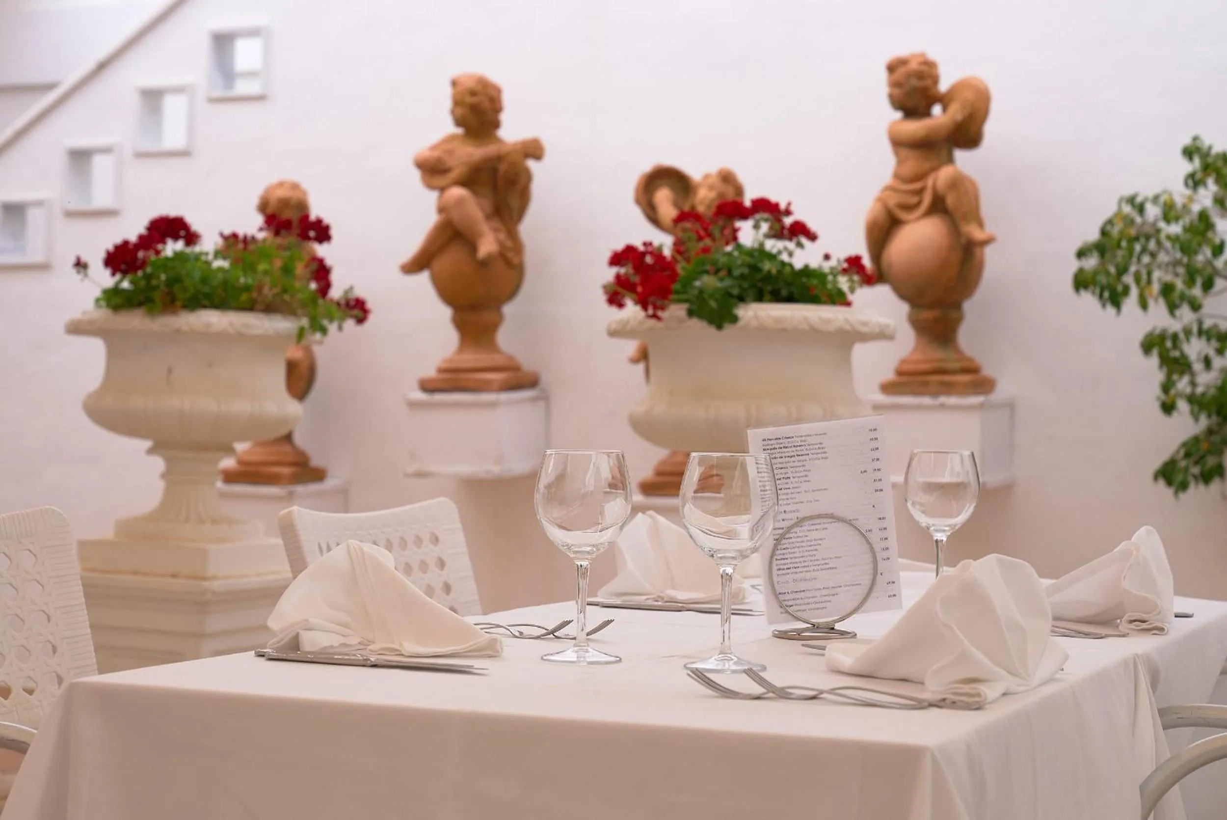 Restaurant/places to eat in Playa de la Luz