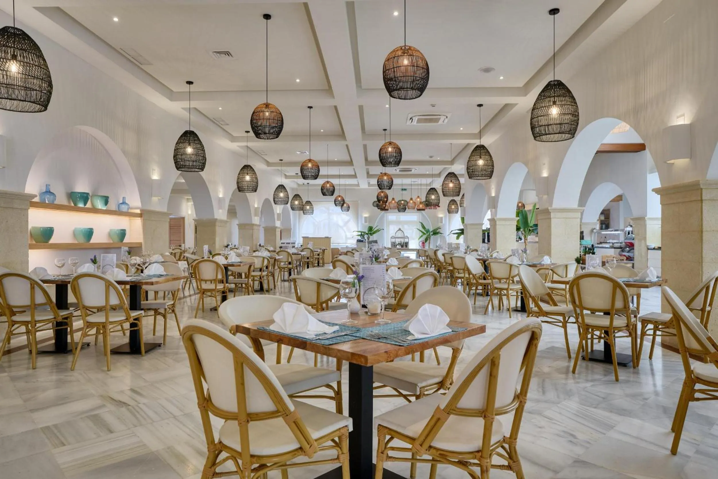 Restaurant/places to eat in Playa de la Luz