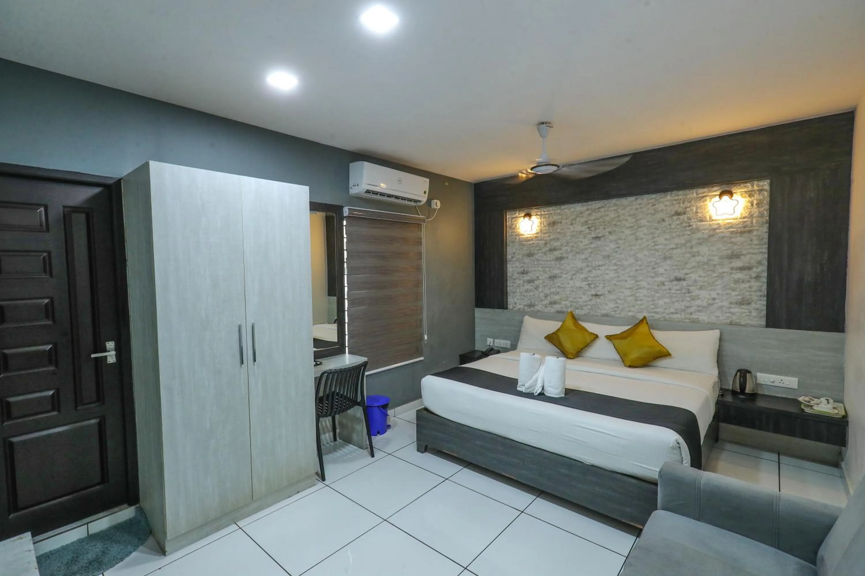 Bed in D-Green Hotels