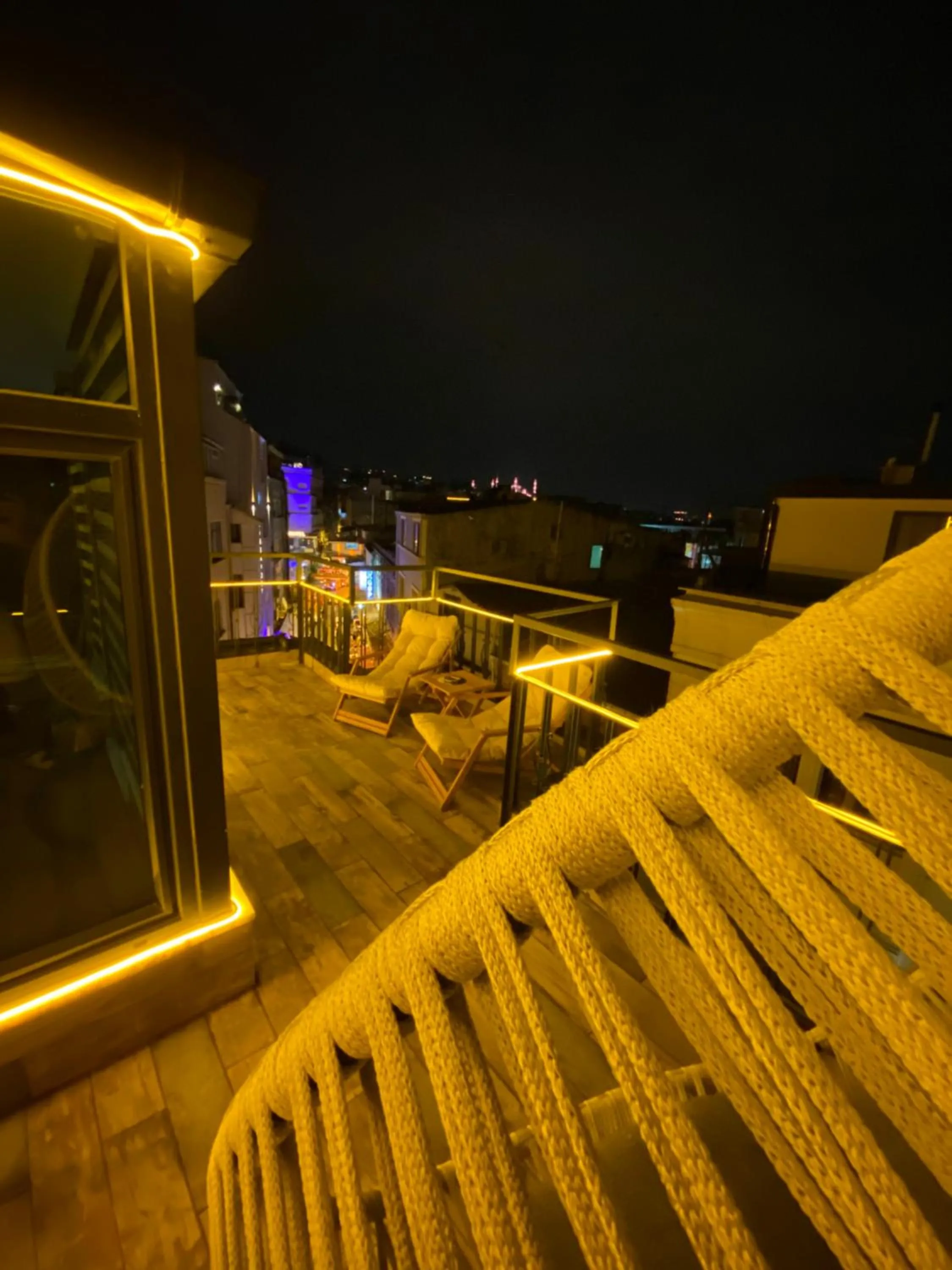 Night in GOLDEN ARROW OLD CİTY HOTEL