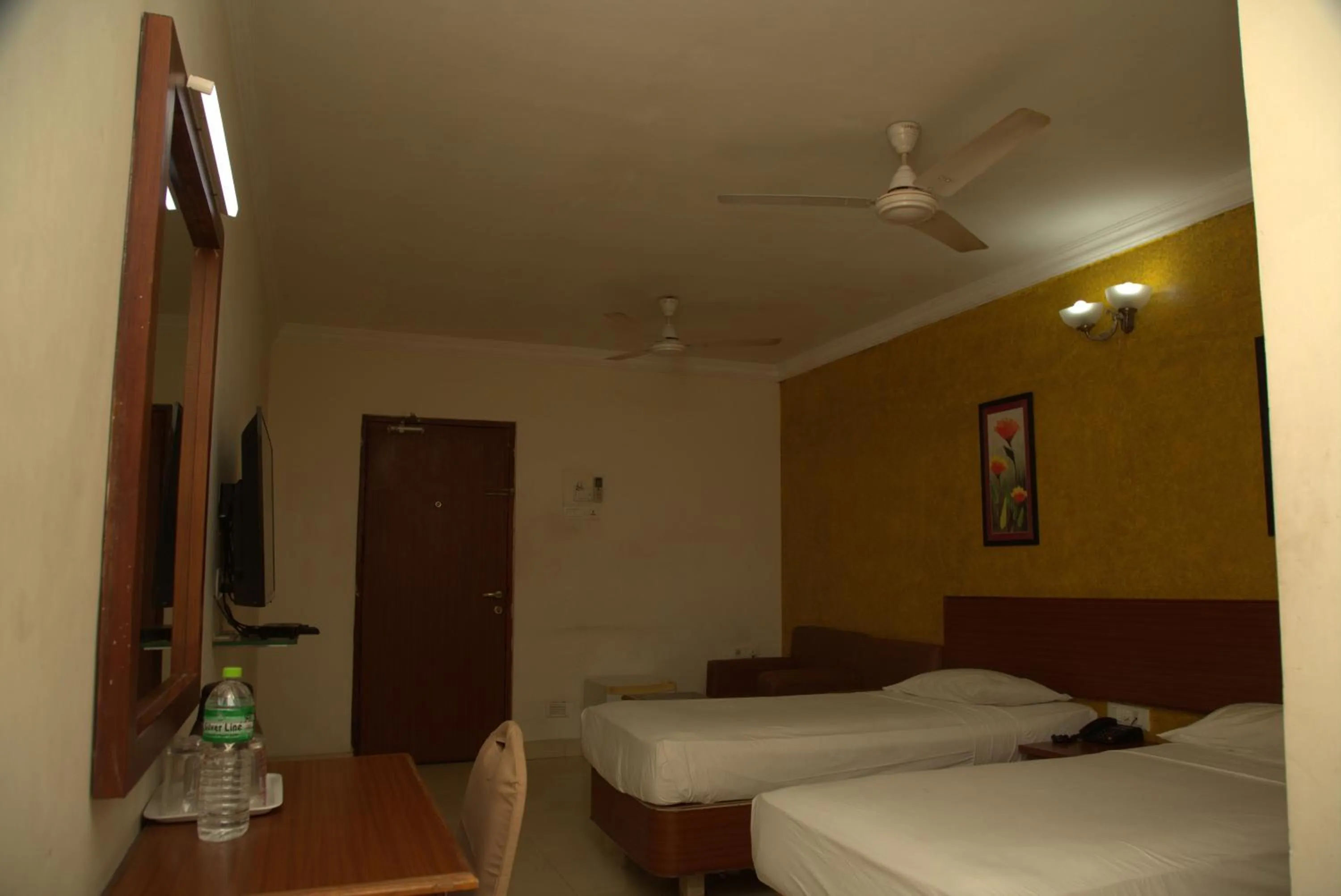Bedroom in Kings Hotel Egmore