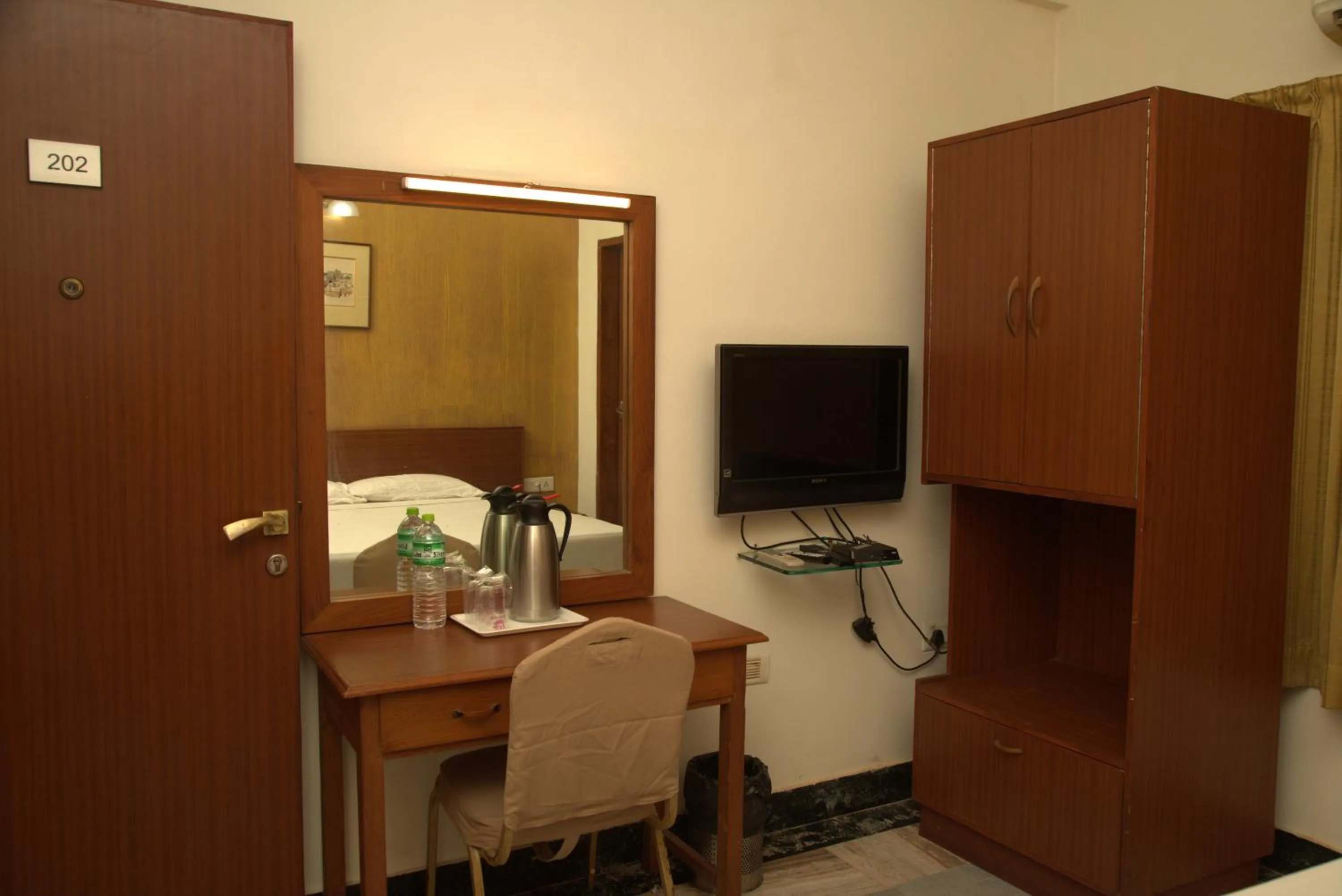 TV and multimedia in Kings Hotel Egmore