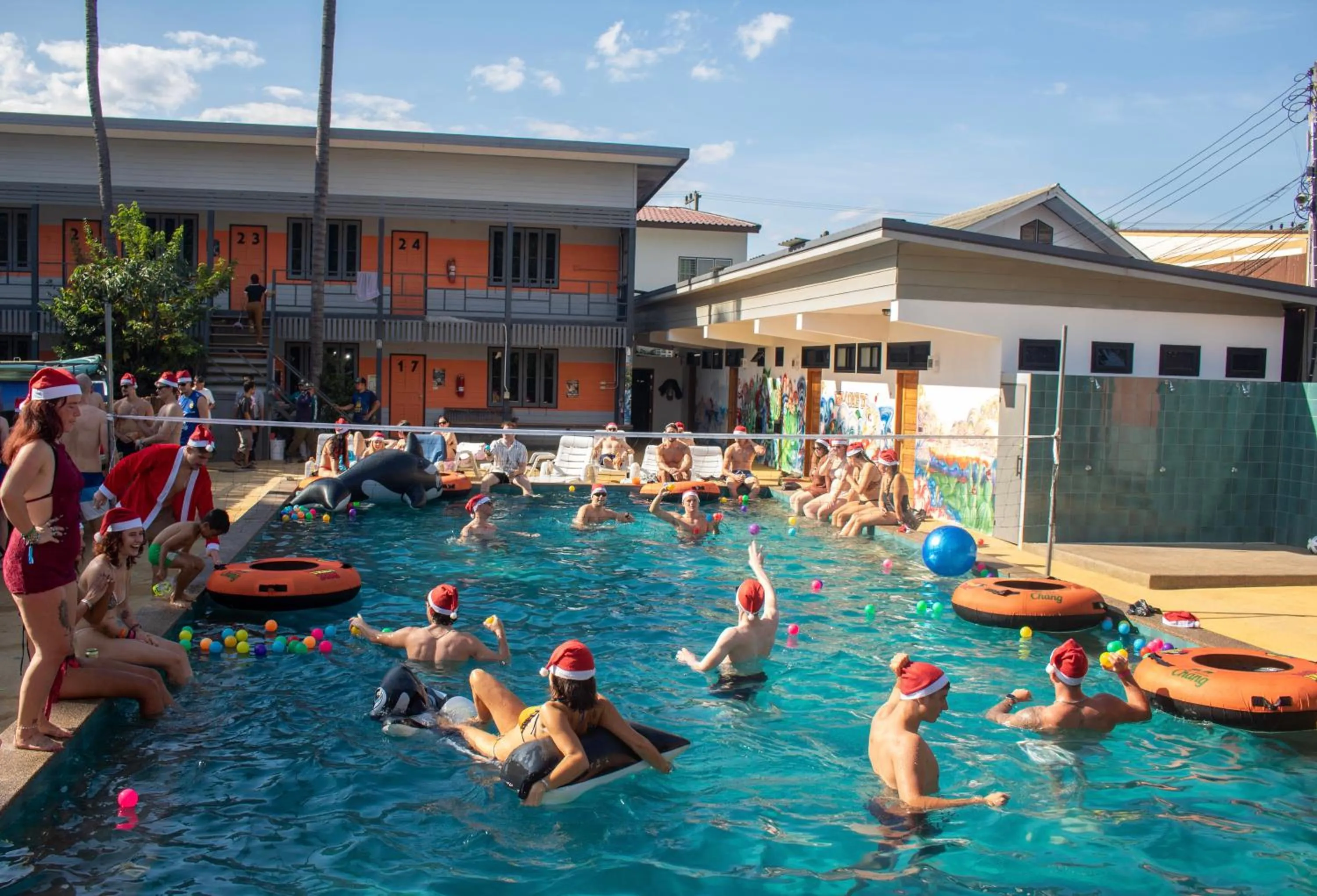 Revolution Hostel Pai