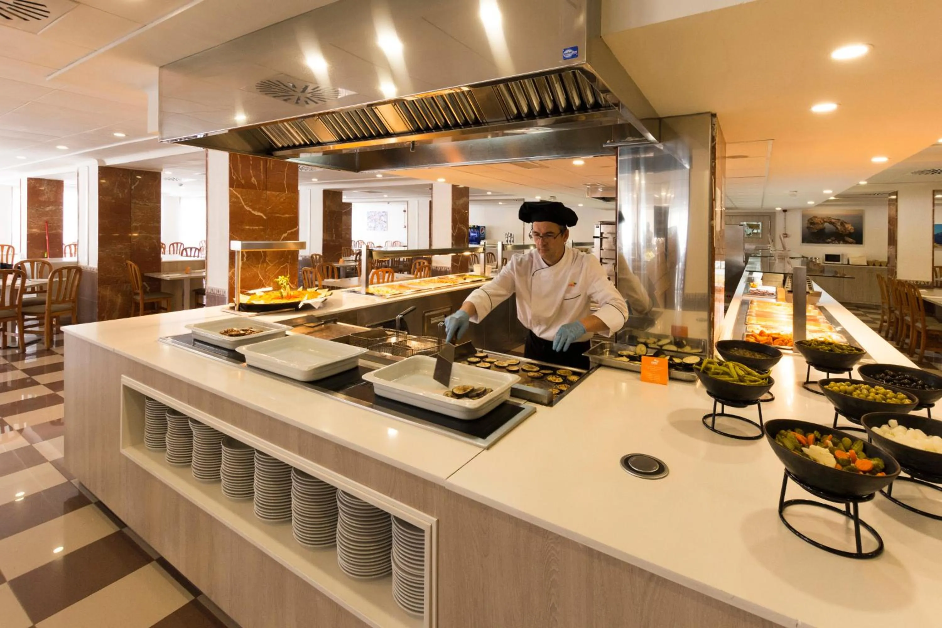 Food and drinks in HSM Canarios Park