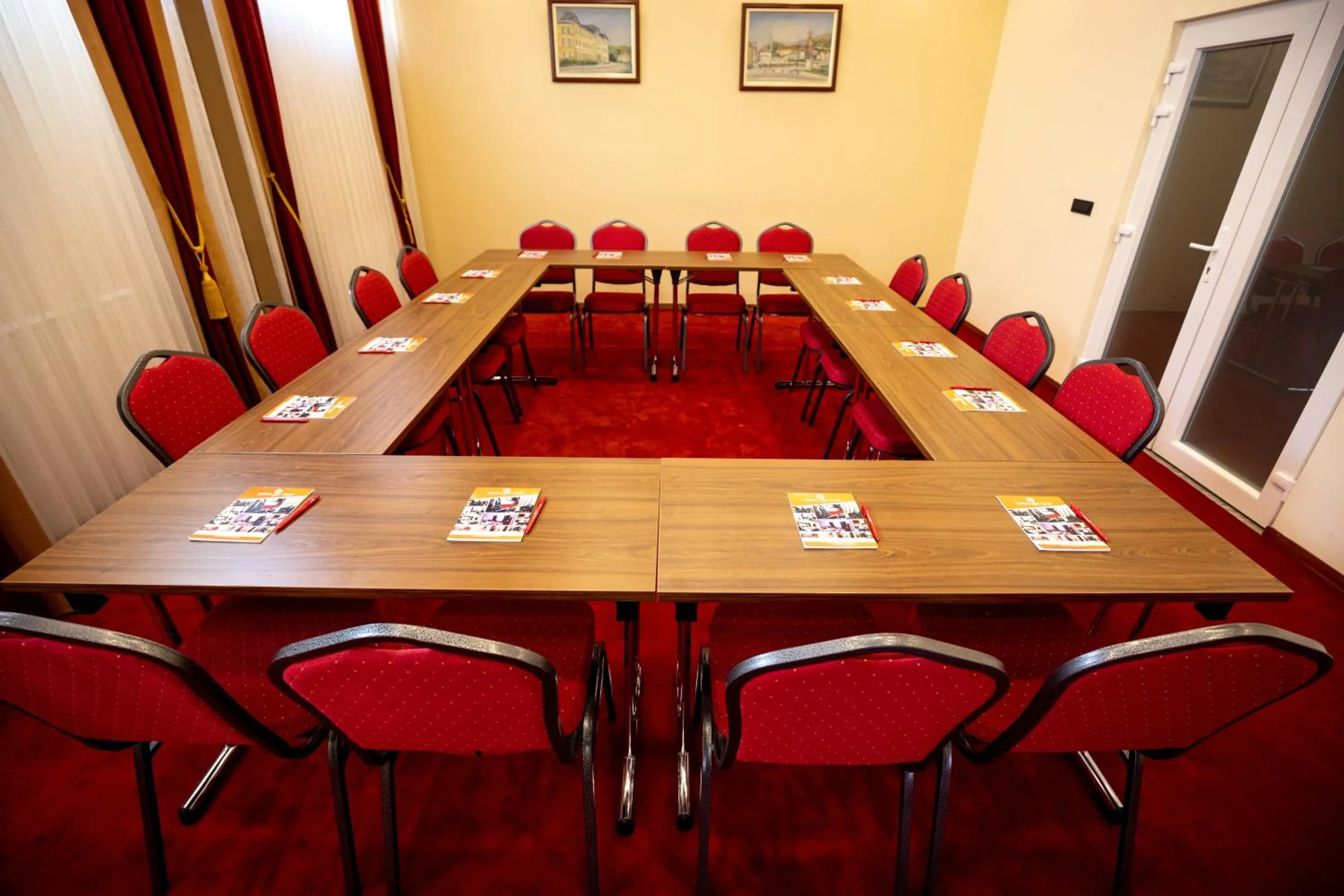 Meeting/conference room in Boutique Hotel Golden Star