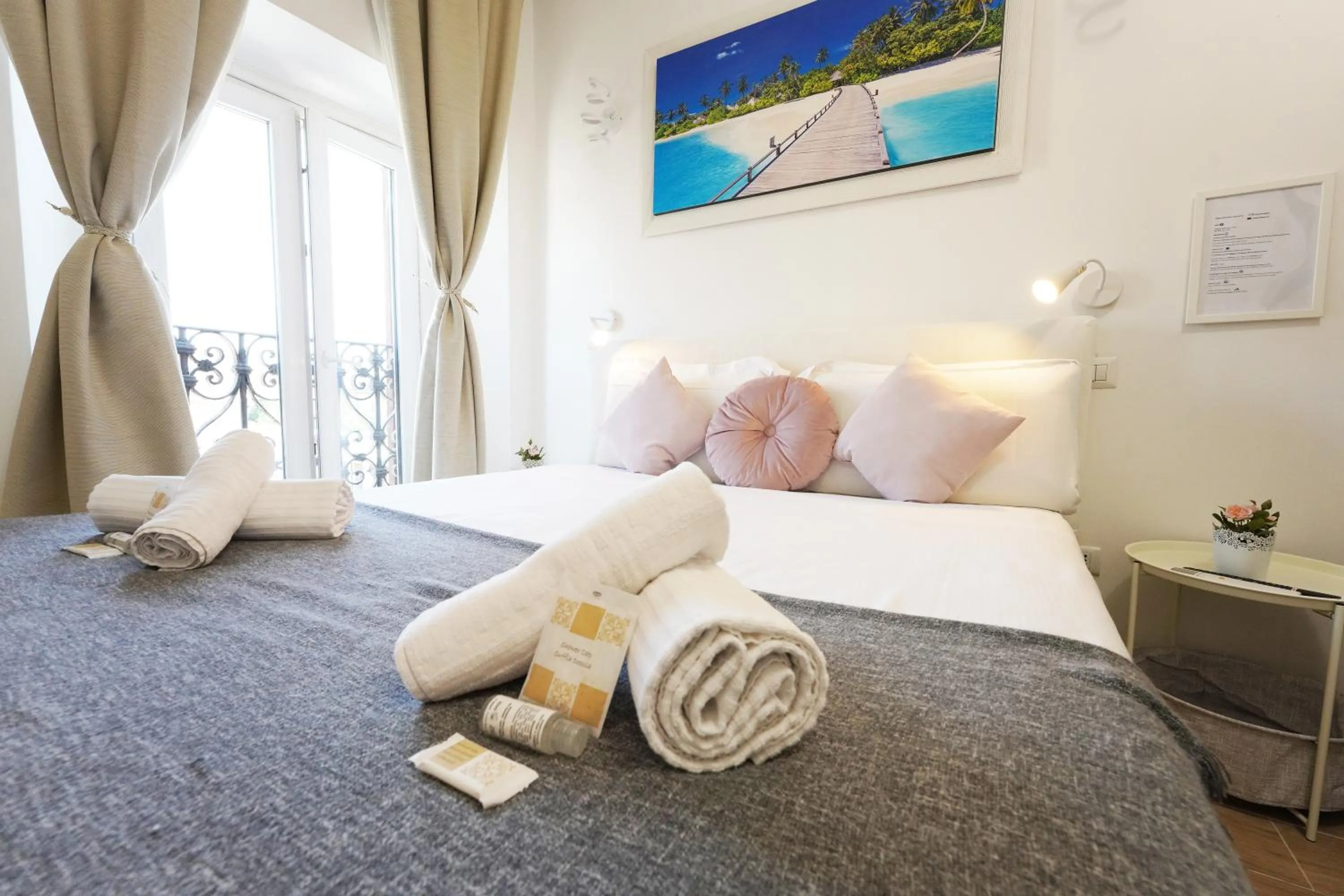 Bed in Cicero Rome Center