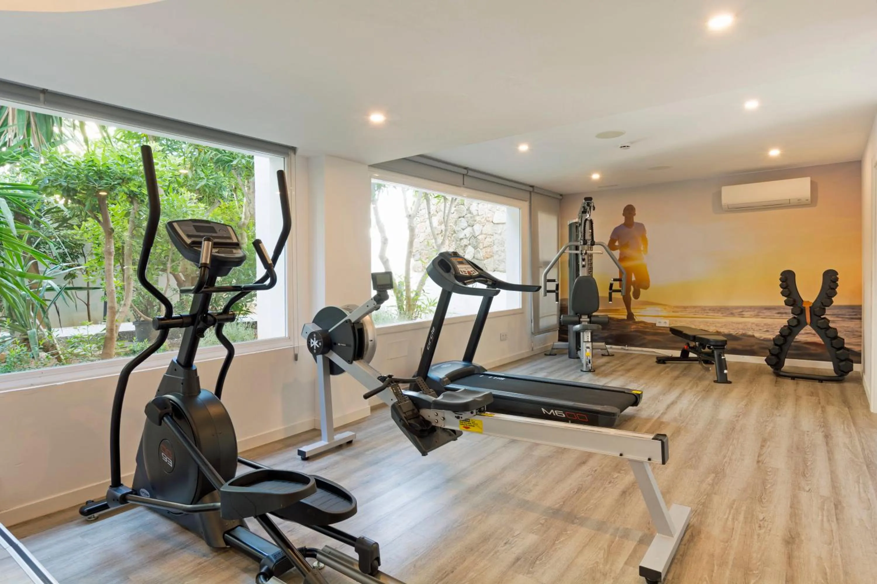 Fitness centre/facilities in HSM Golden Playa