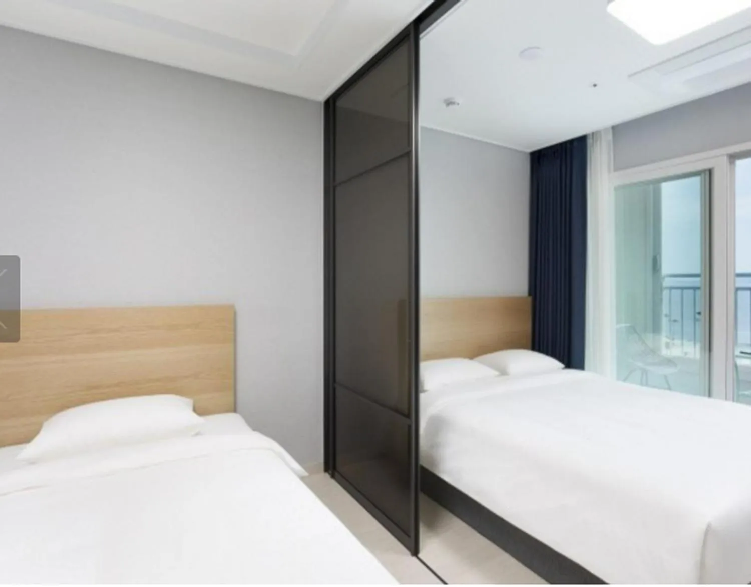 Bed in Yeosu Hotel First City