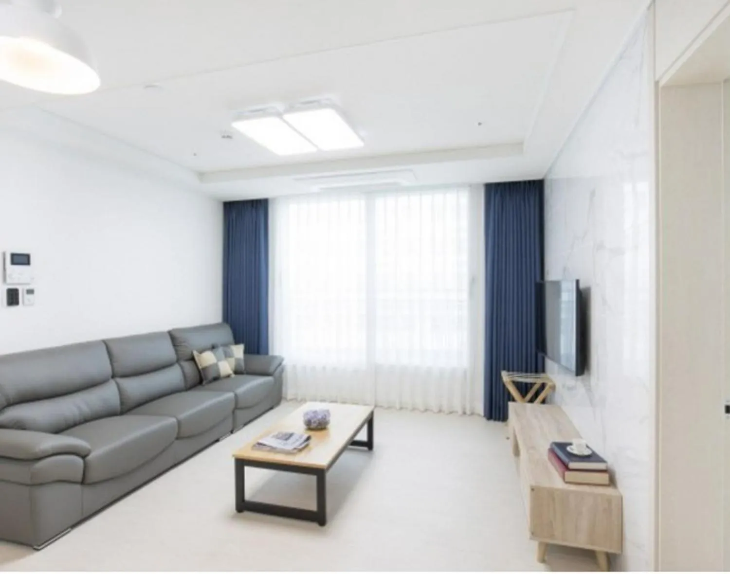 Living room, Seating Area in Yeosu Hotel First City