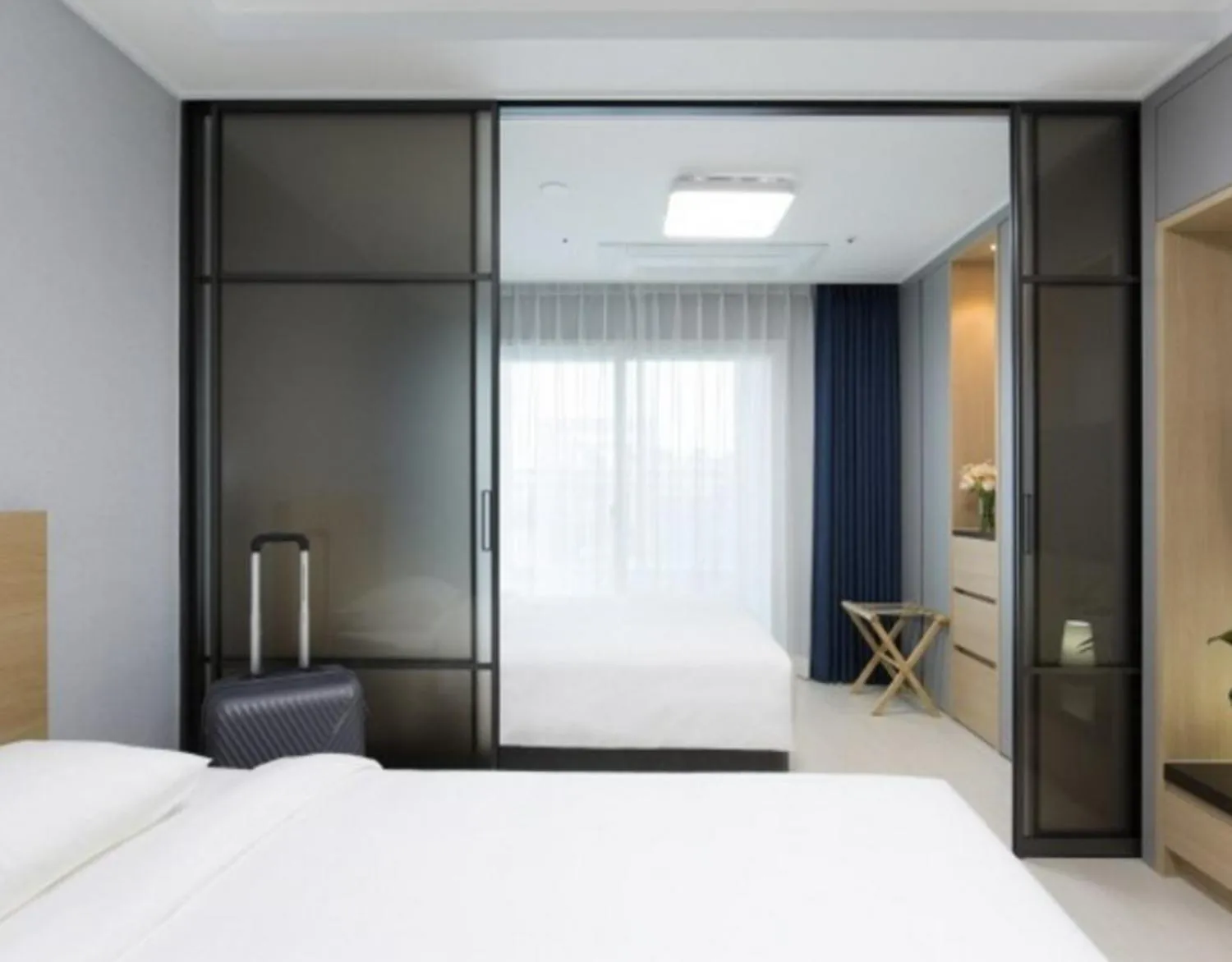 Bed in Yeosu Hotel First City