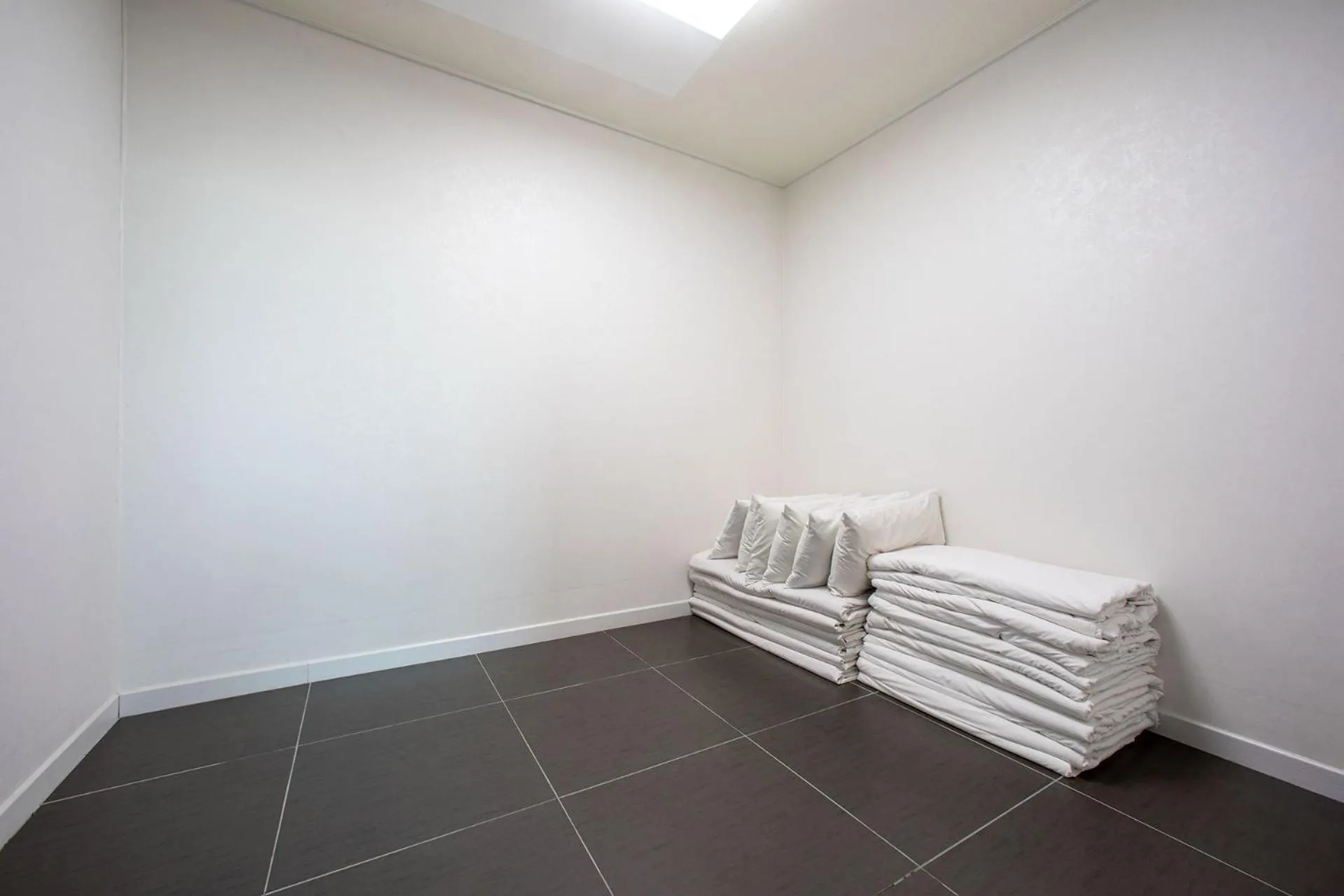 Seating area in Carib Condo Hotel