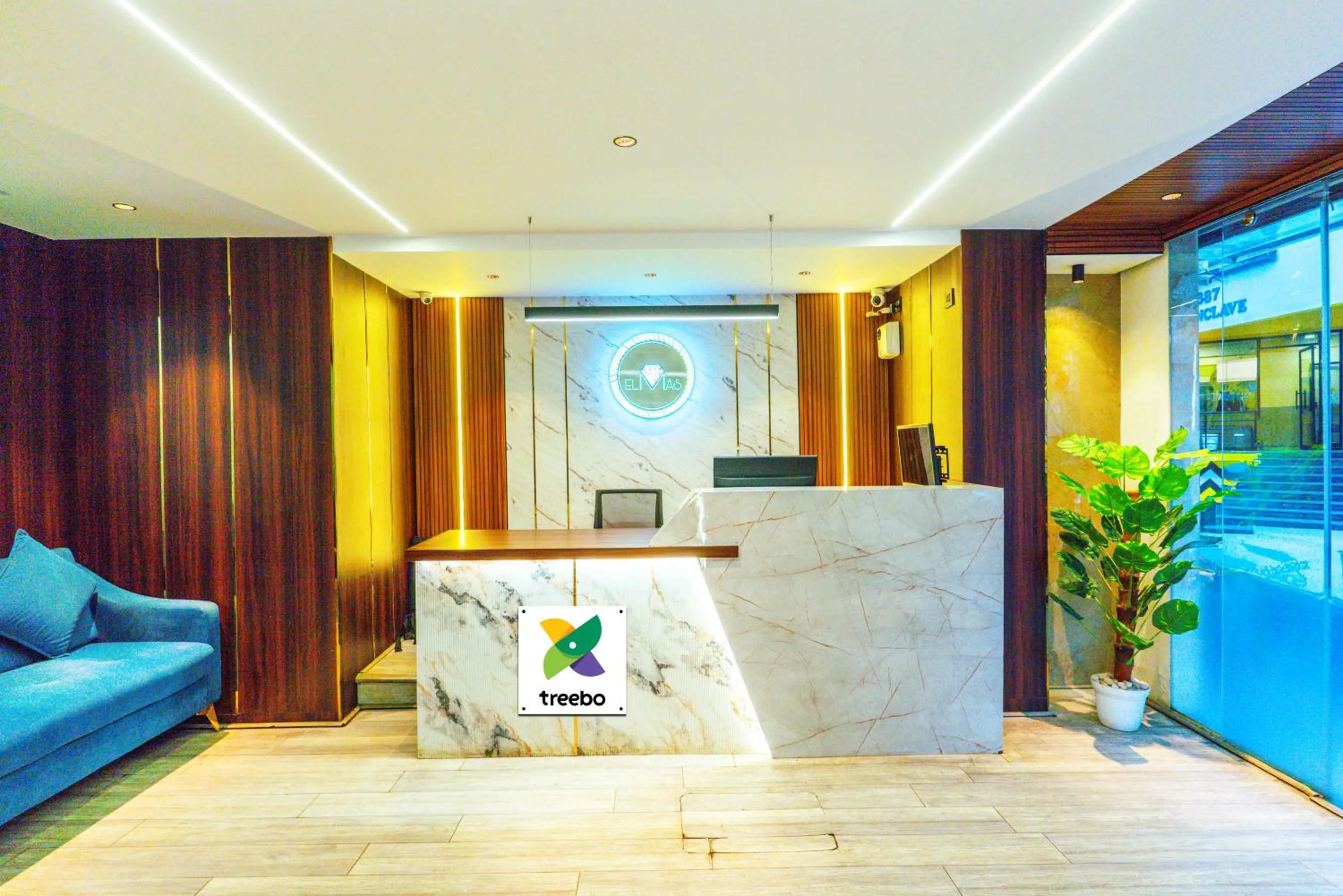 Lobby or reception in Treebo Elmas Grand