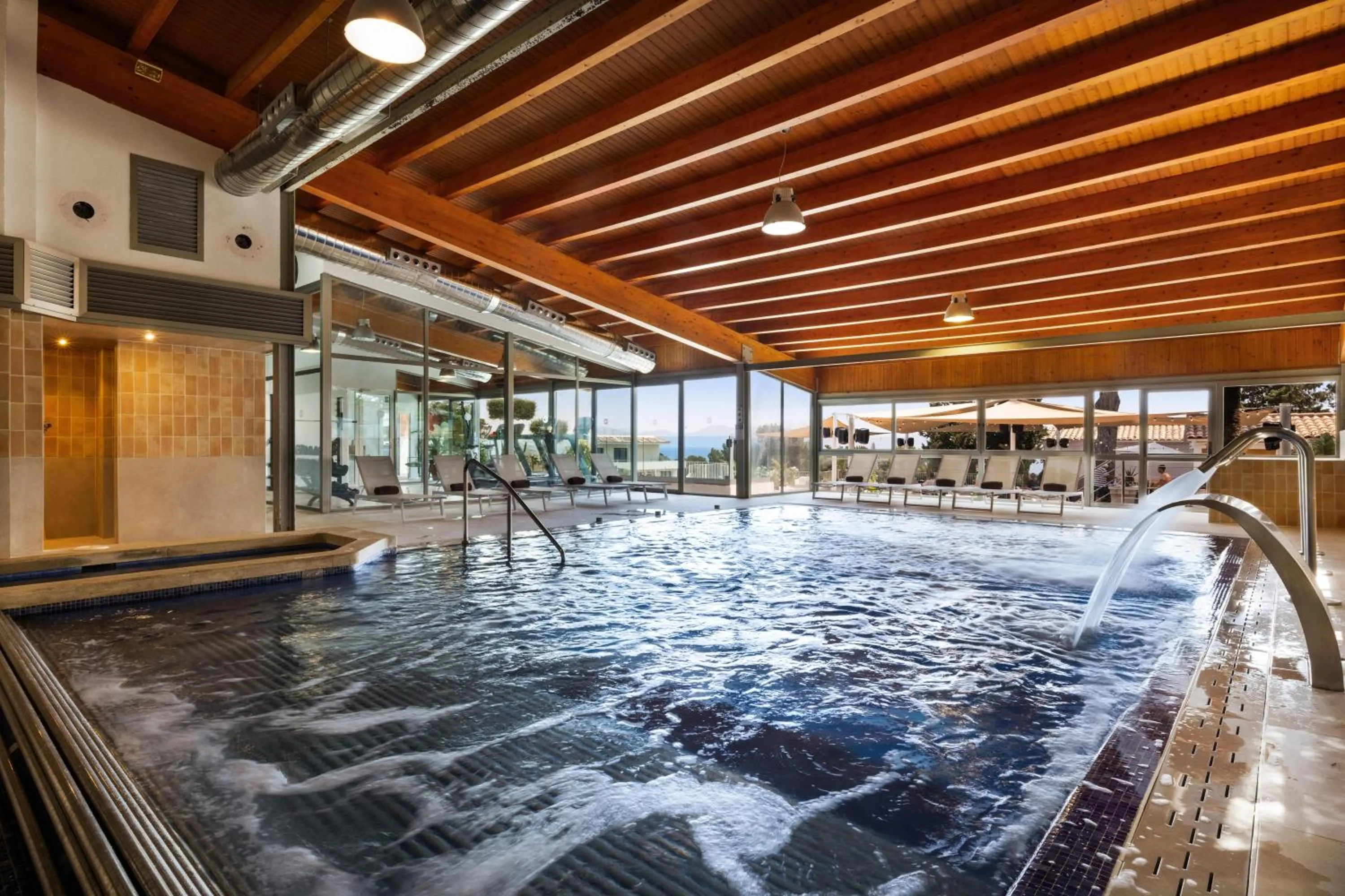 Swimming pool in Inmood Aucanada 4 Sup - Adults Only