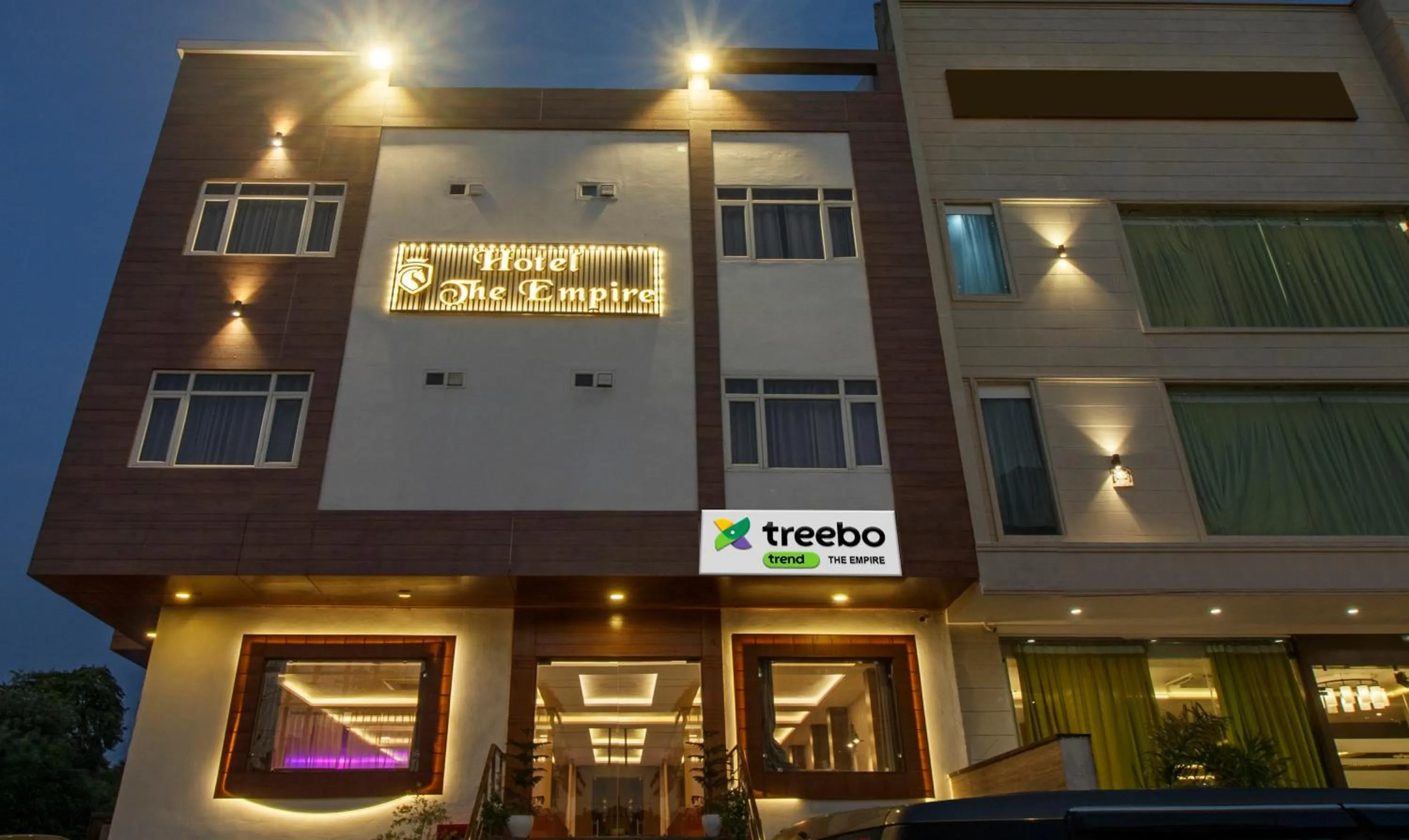 Property building in Treebo The Empire Near Taj Mahal Agra