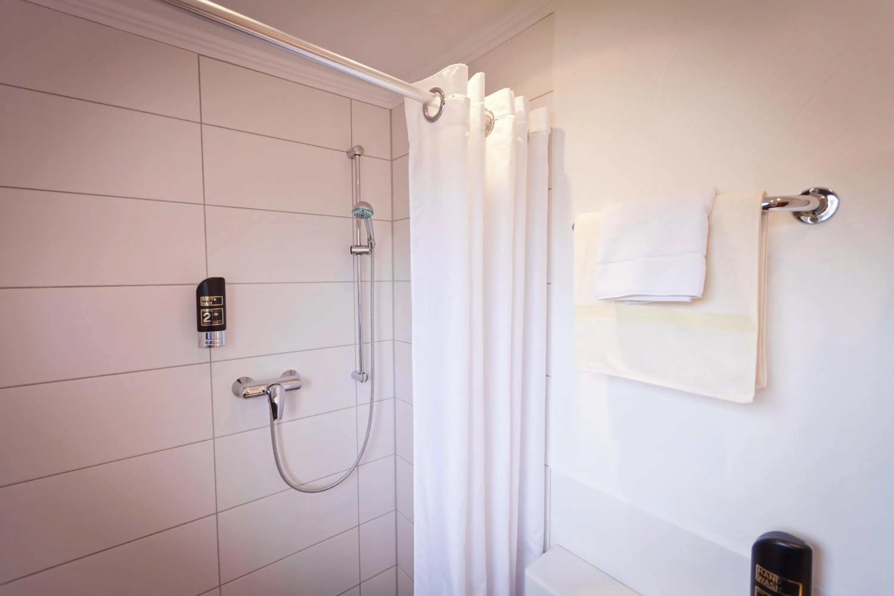 Deluxe Single Room in Hotel Spies