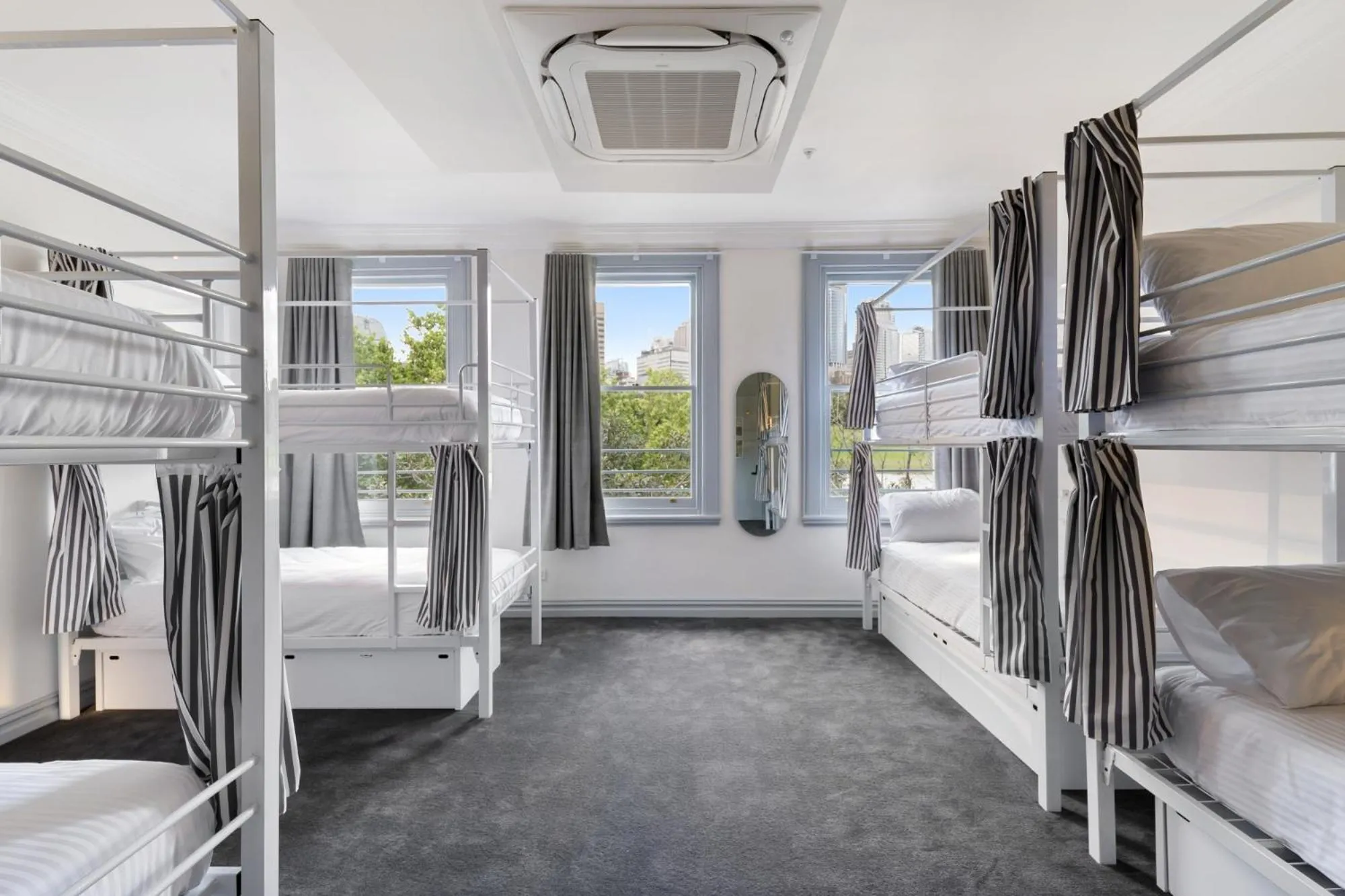 Photo of the whole room, Bed in The Pacific House