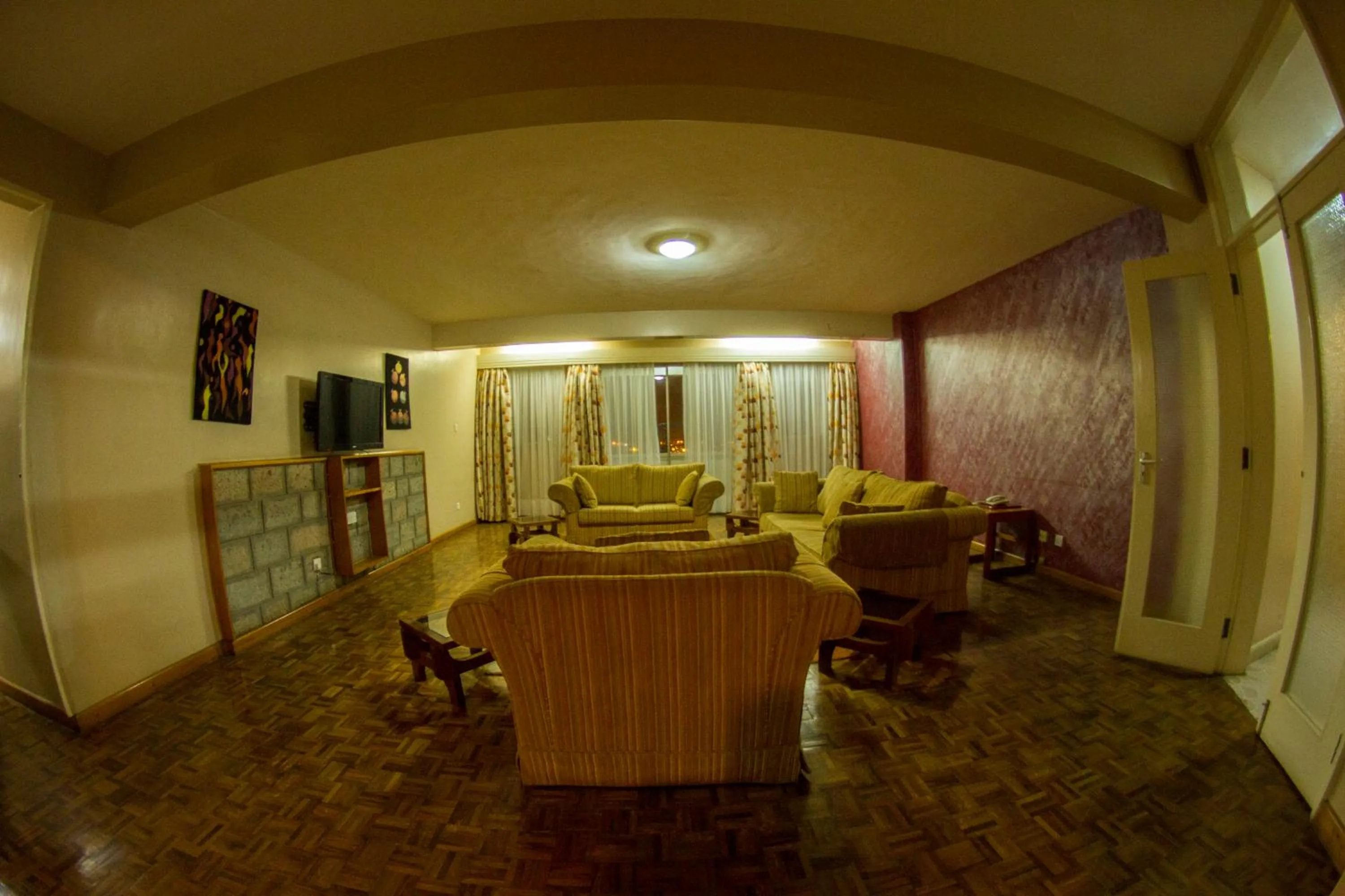 Living room in Hillpark Hotel