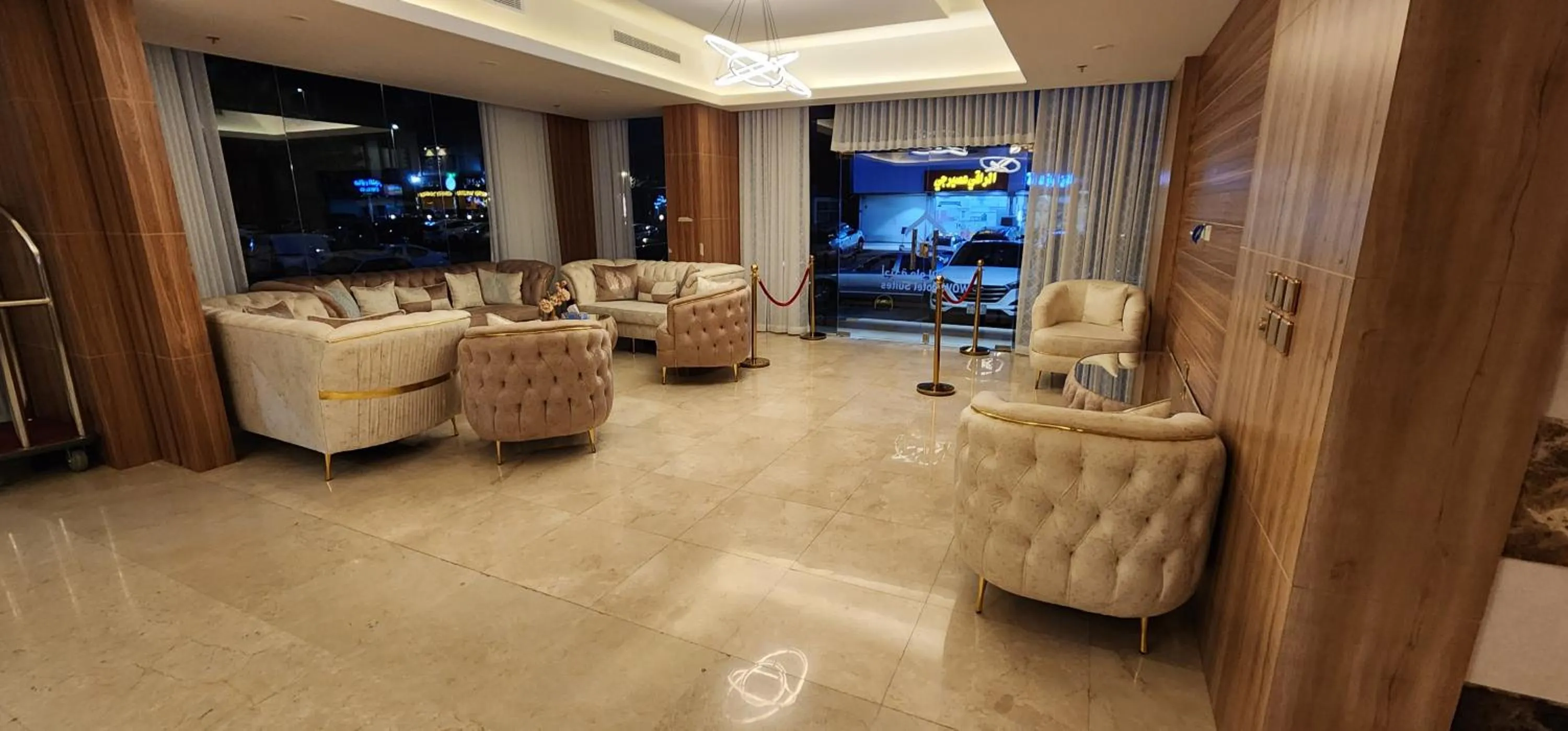 PRIMOTEL Suites As Salamah