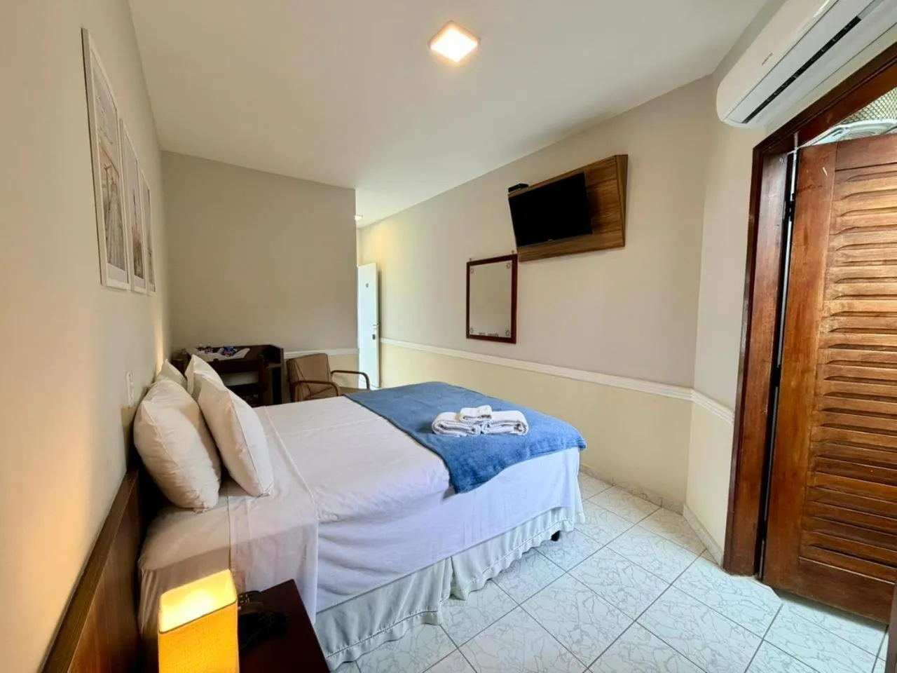 Bed in Hotel Arrastão