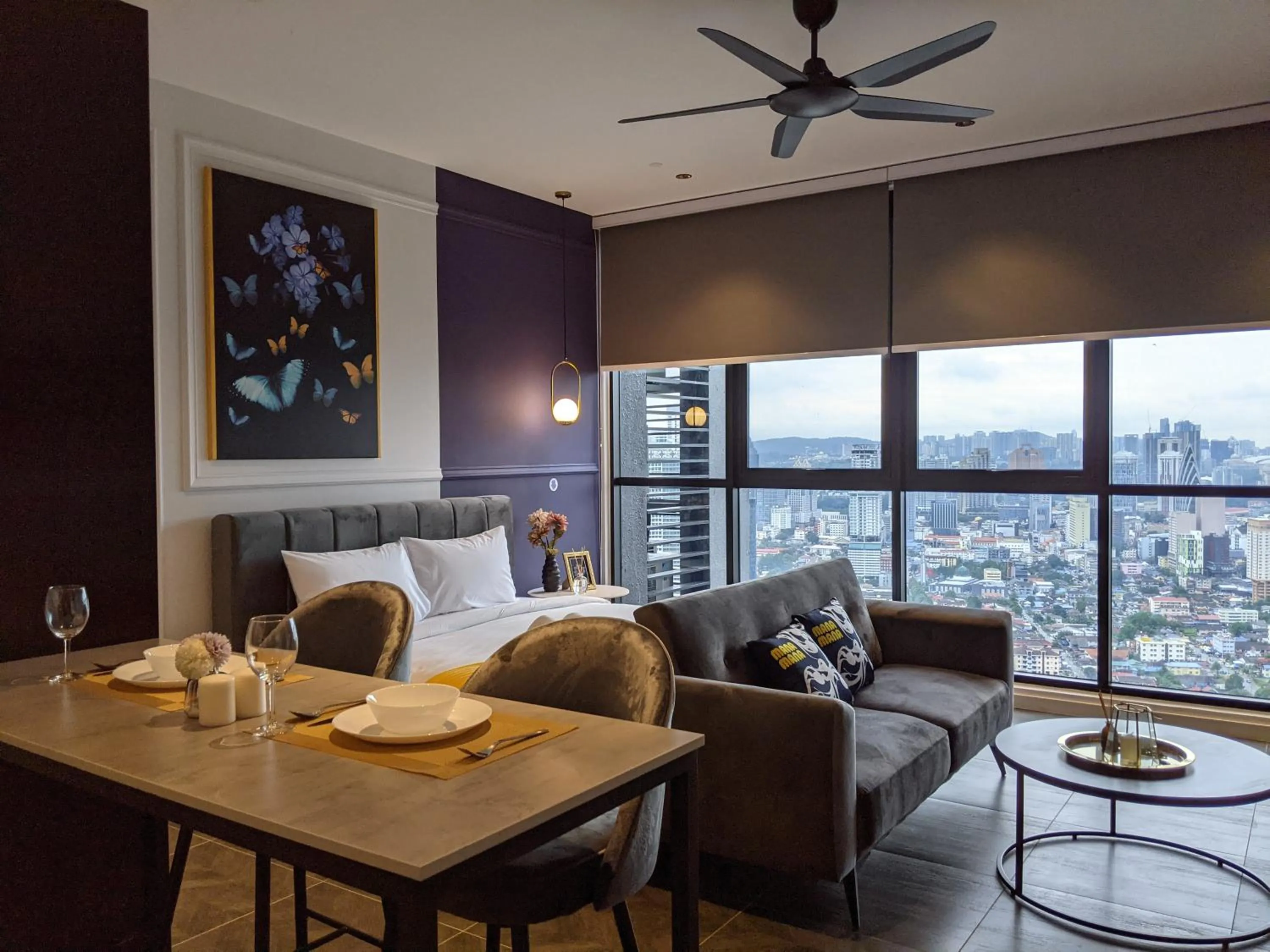 Living room in Scarletz Suites KLCC by Mana-Mana