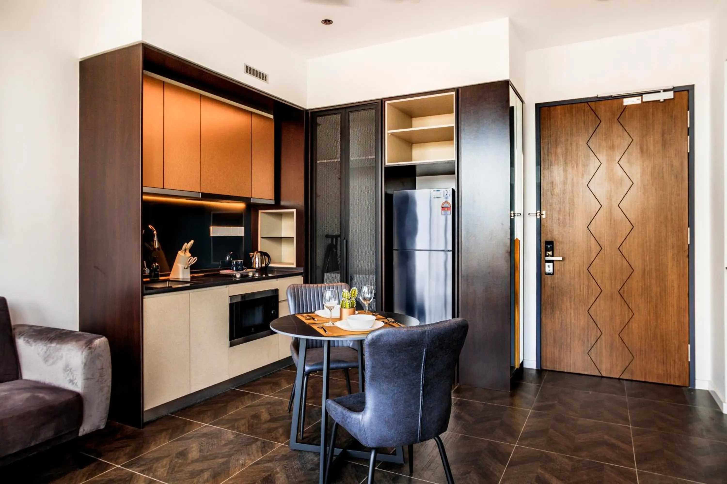 Kitchen or kitchenette in Scarletz Suites KLCC by Mana-Mana