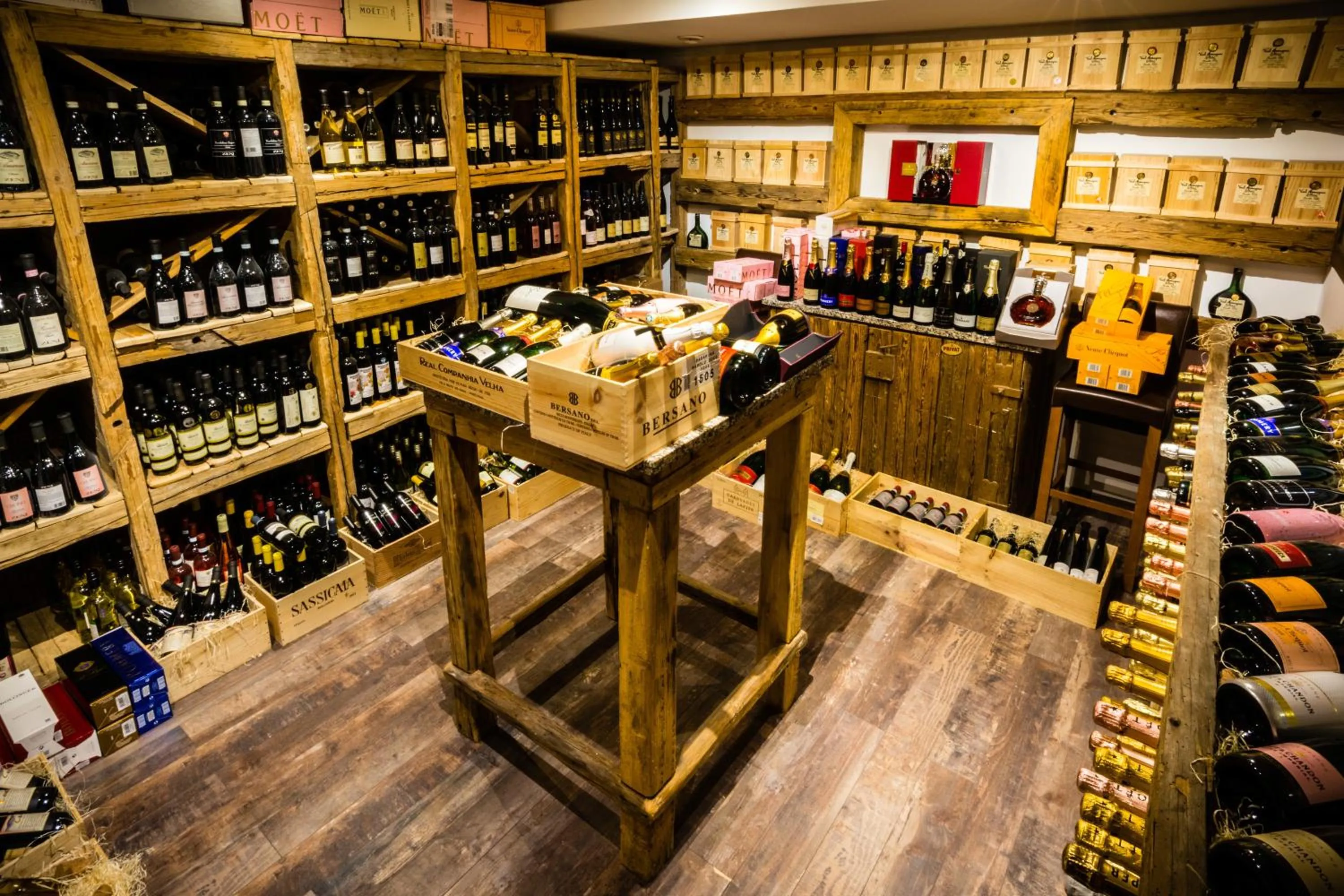 Drinks in Wellness hotel V Nebi