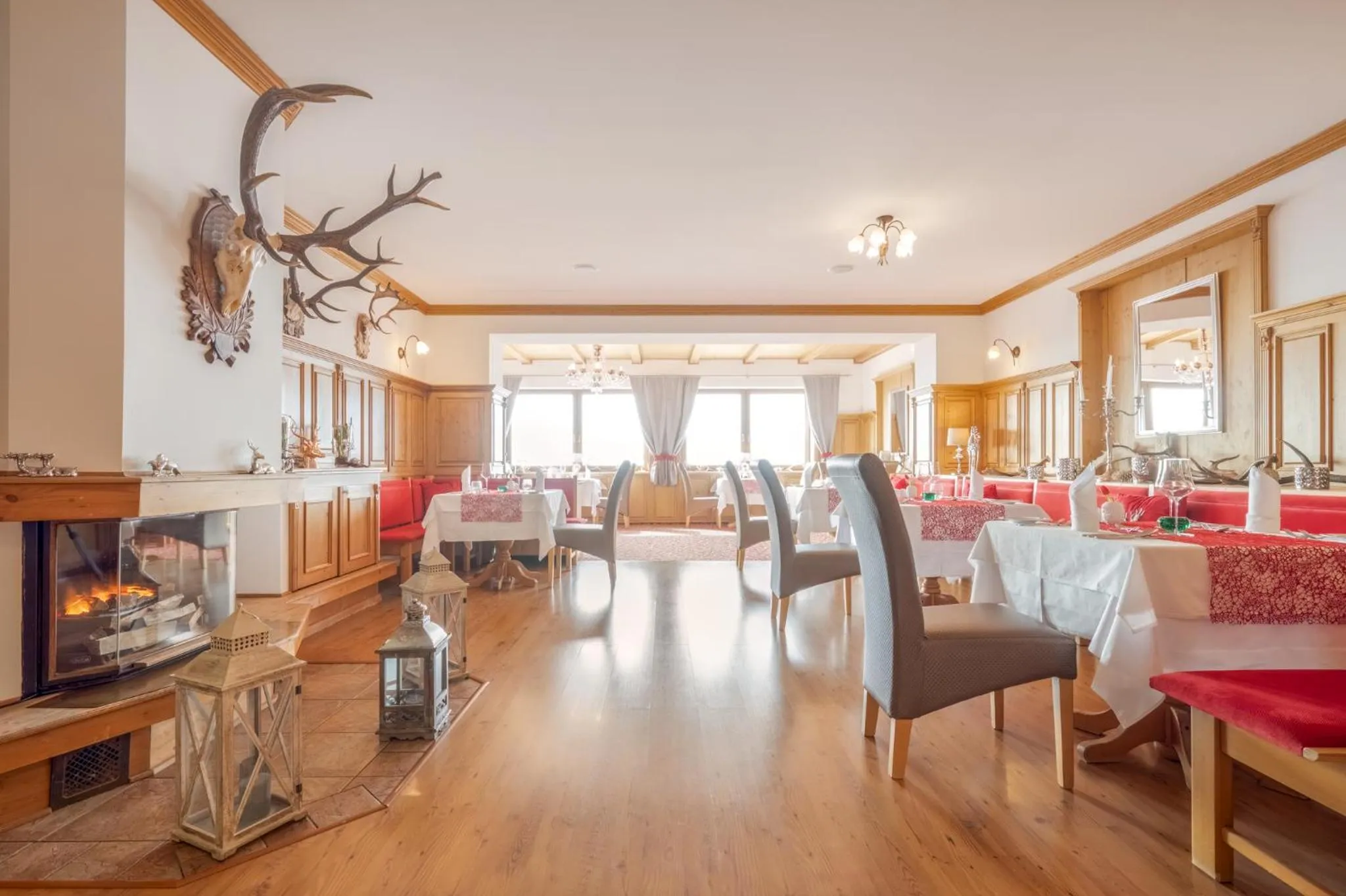 Restaurant/places to eat in Wellness hotel V Nebi