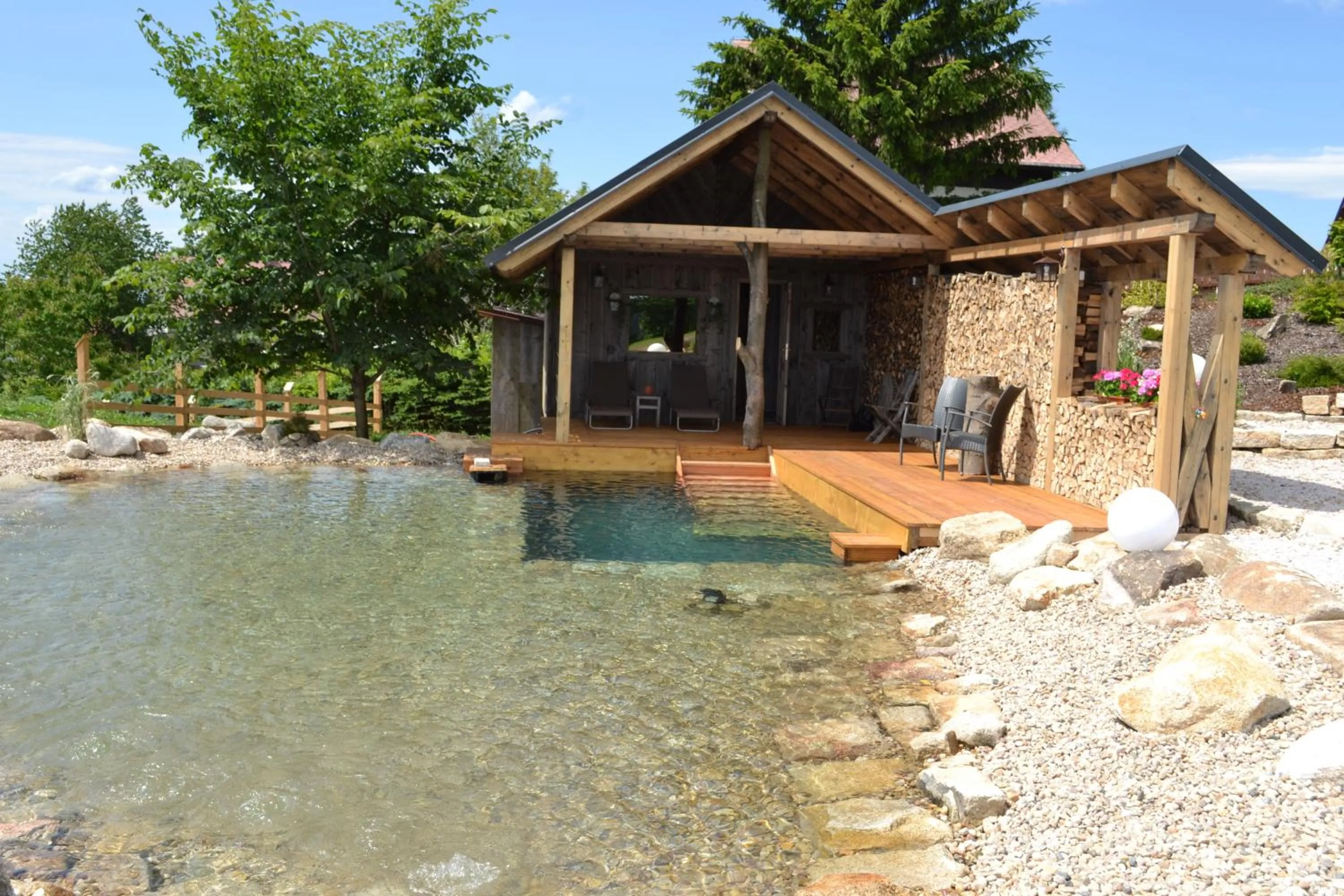 Garden in Wellness hotel V Nebi