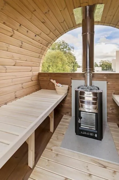 Schitterende loft met jacuzzi en sauna in Mechelen