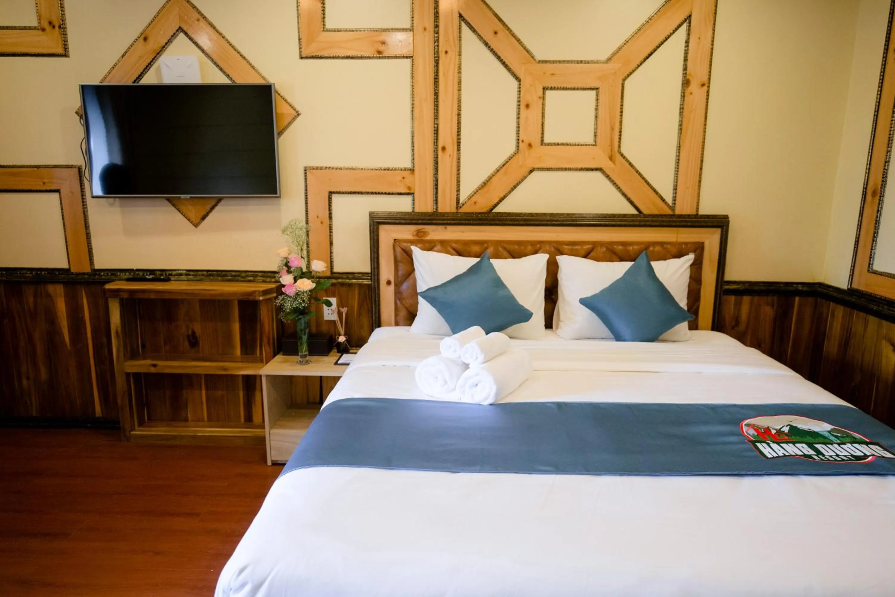 Bed in Resort Hàng Dương