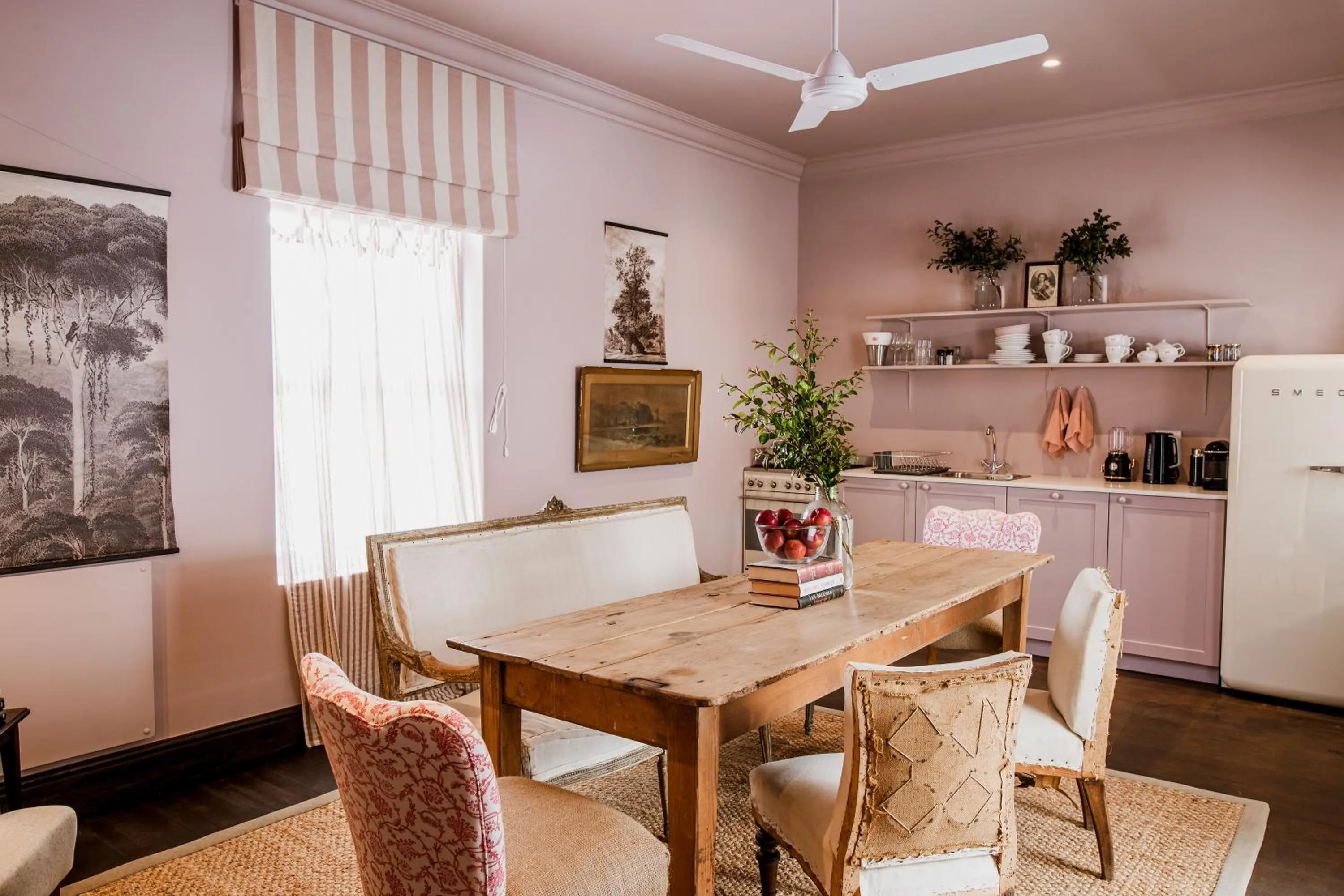 Kitchen or kitchenette in Dorp Hotel