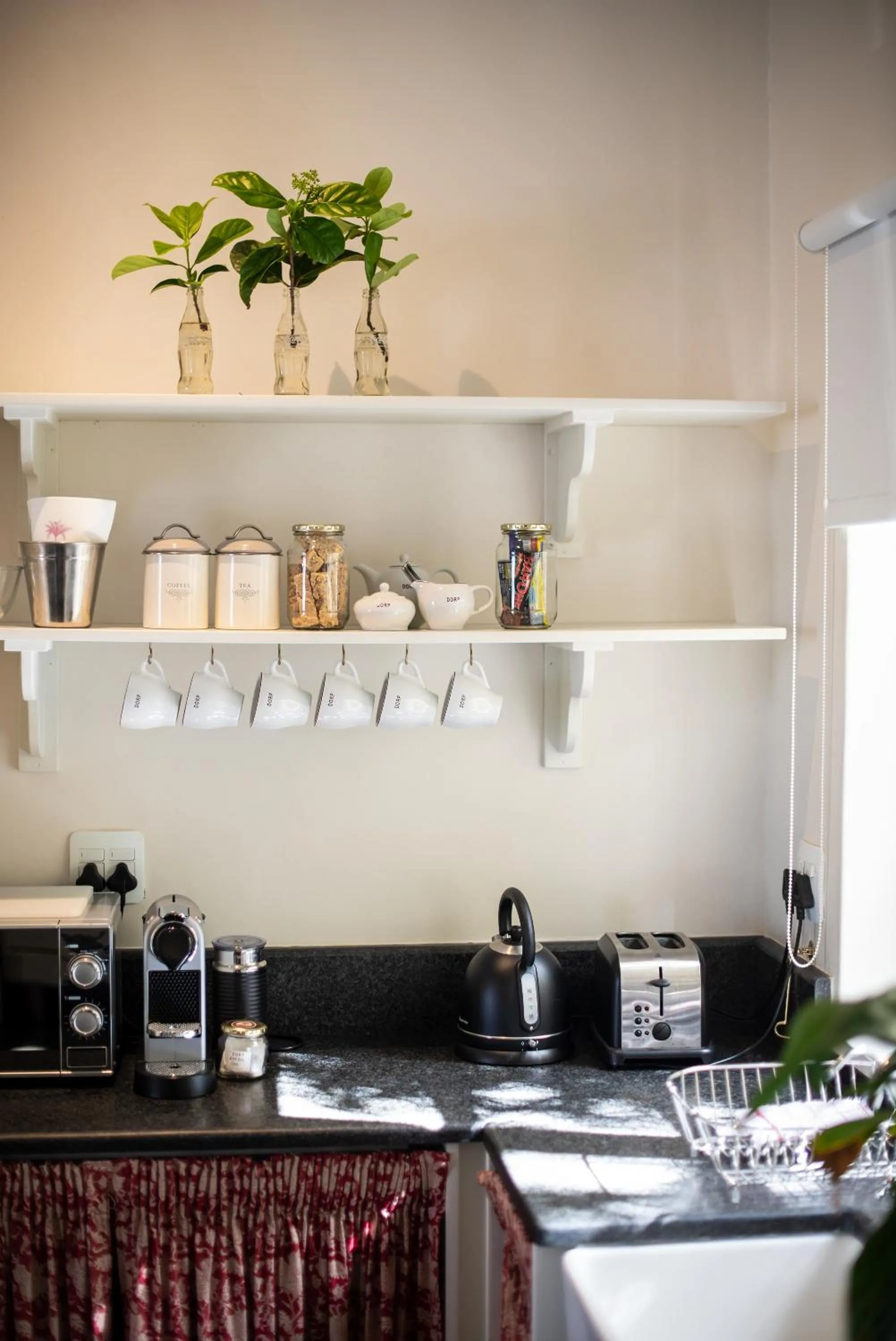 Coffee/tea facilities in Dorp Hotel