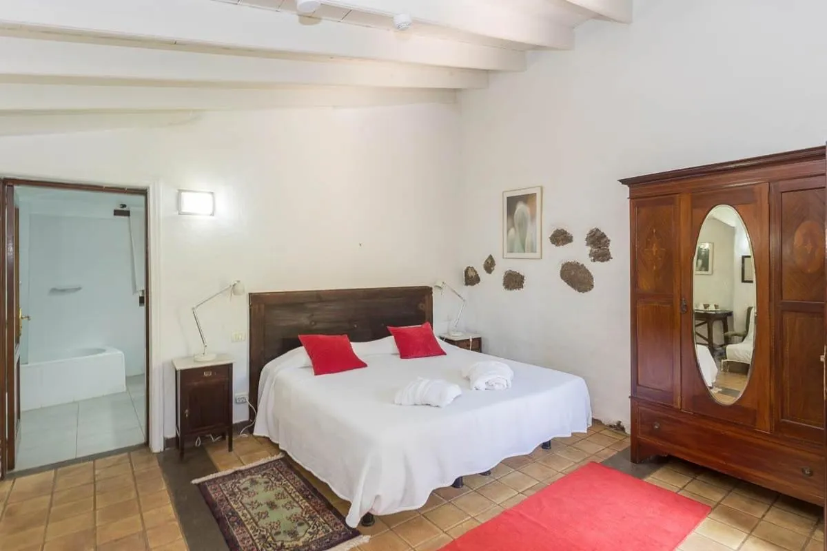 Bed in GuestReady - Hotel Rural Las Calas