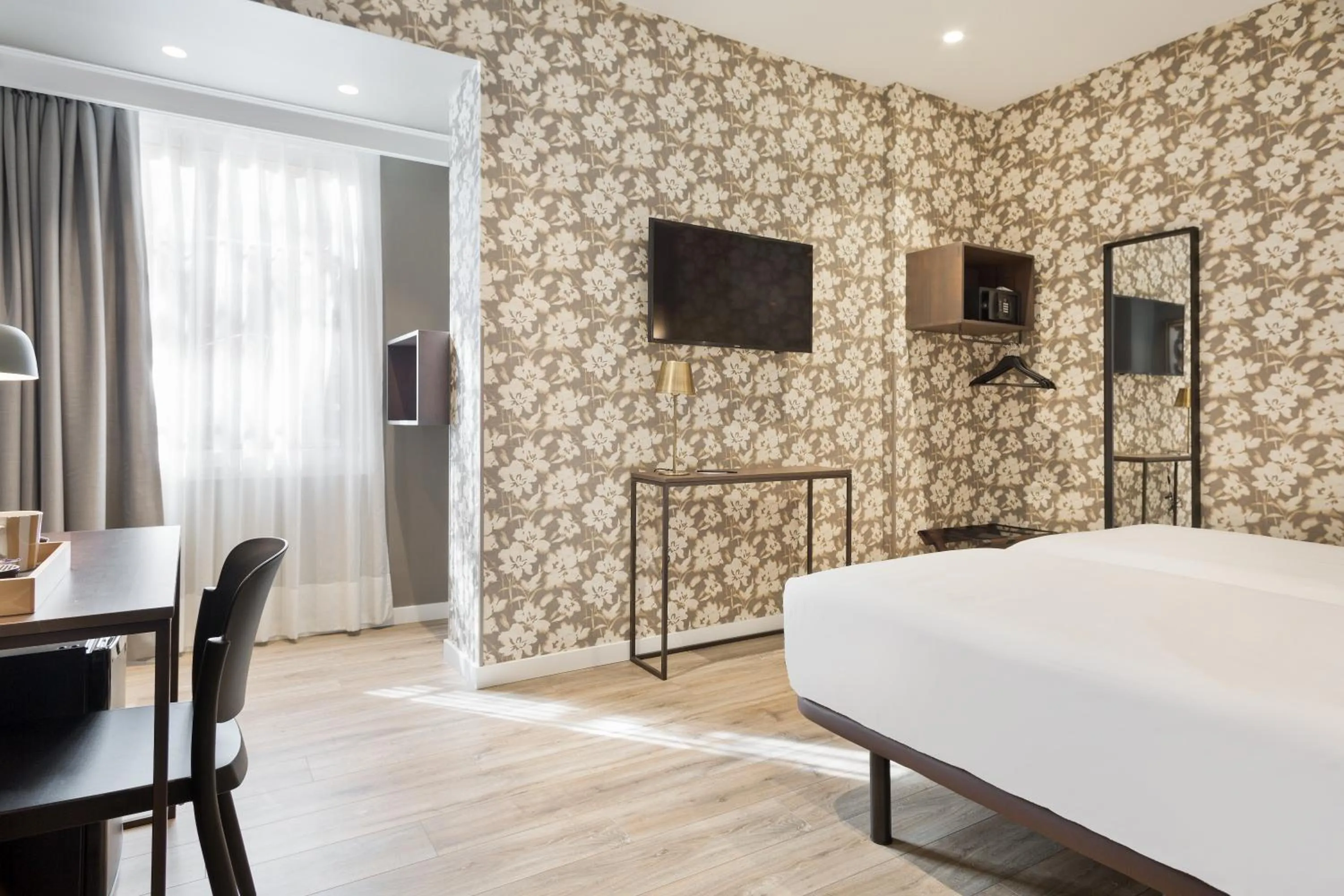 TV and multimedia, Bed in Acta Splendid