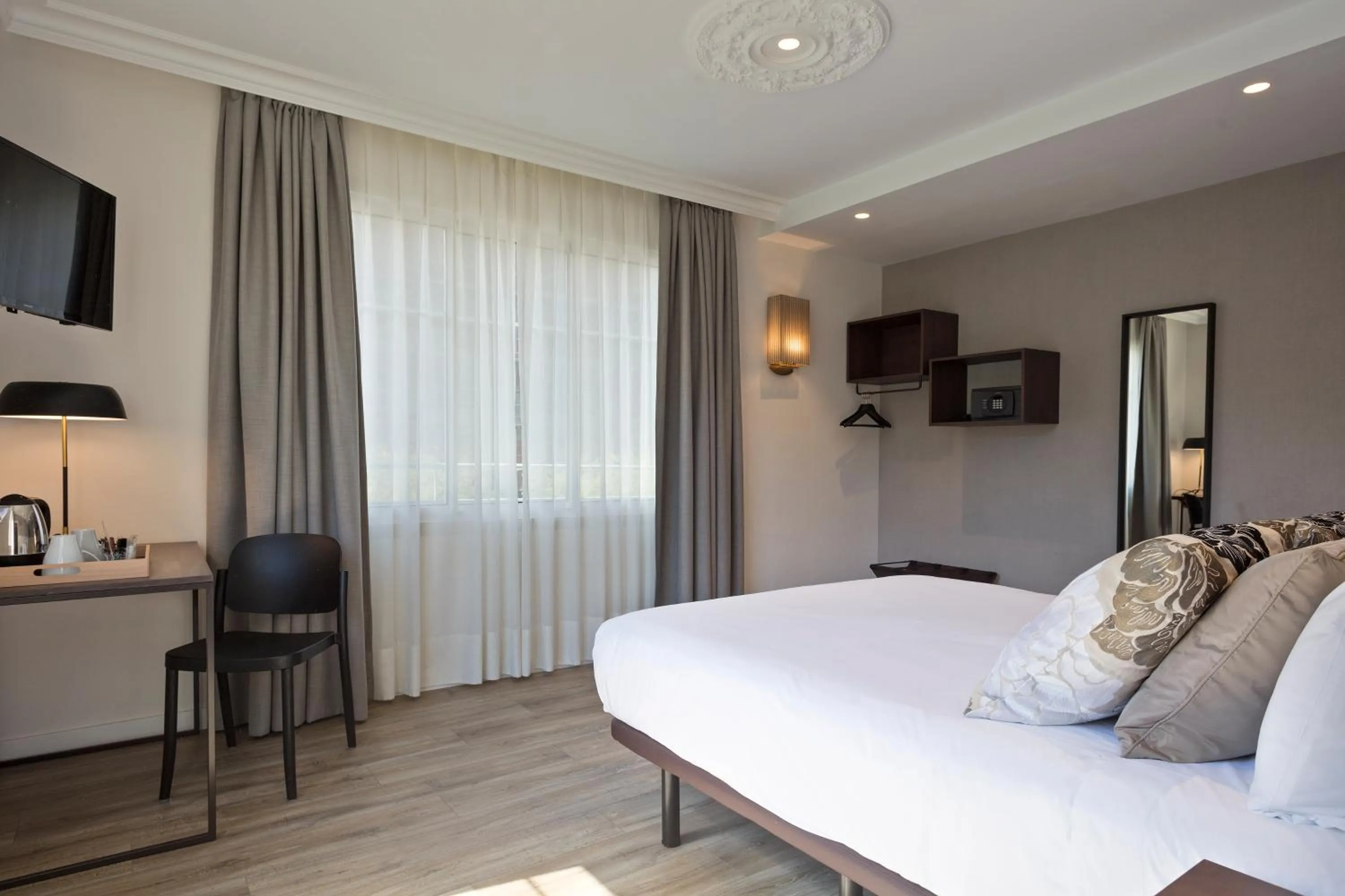 Bed in Acta Splendid