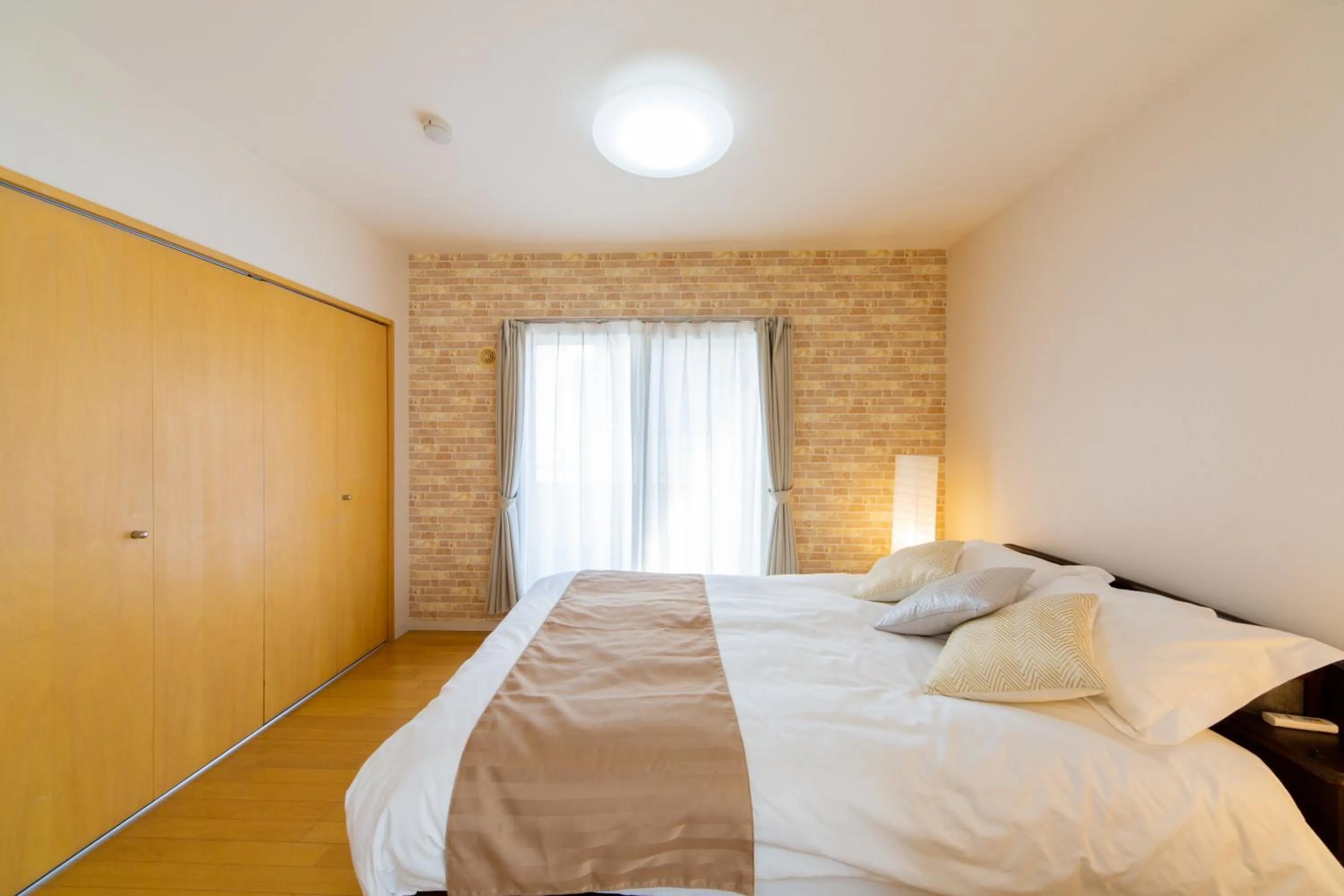 Bed in Sapporo Residential Juno