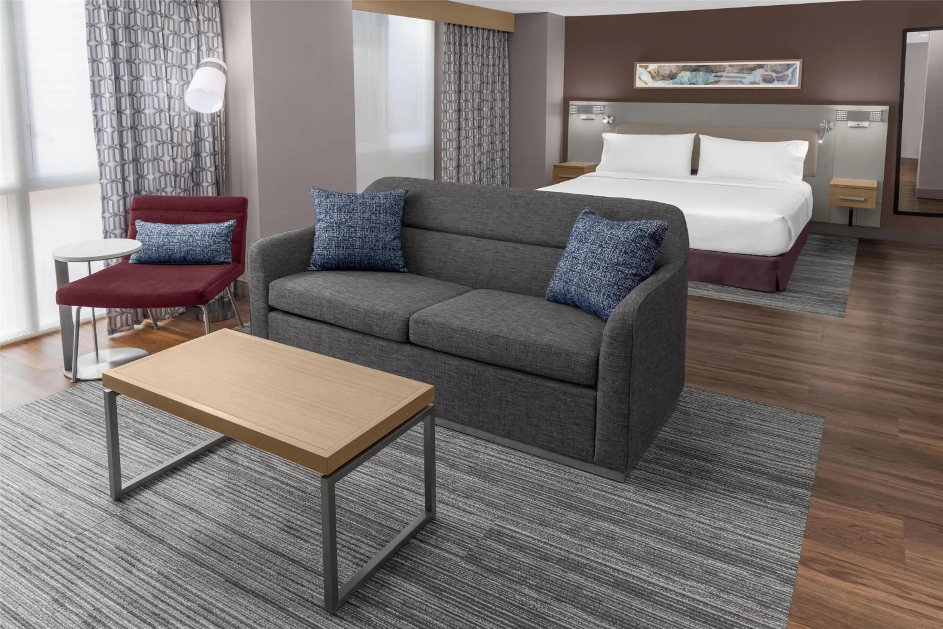 Bed in Hilton Garden Inn New York Manhattan Midtown East