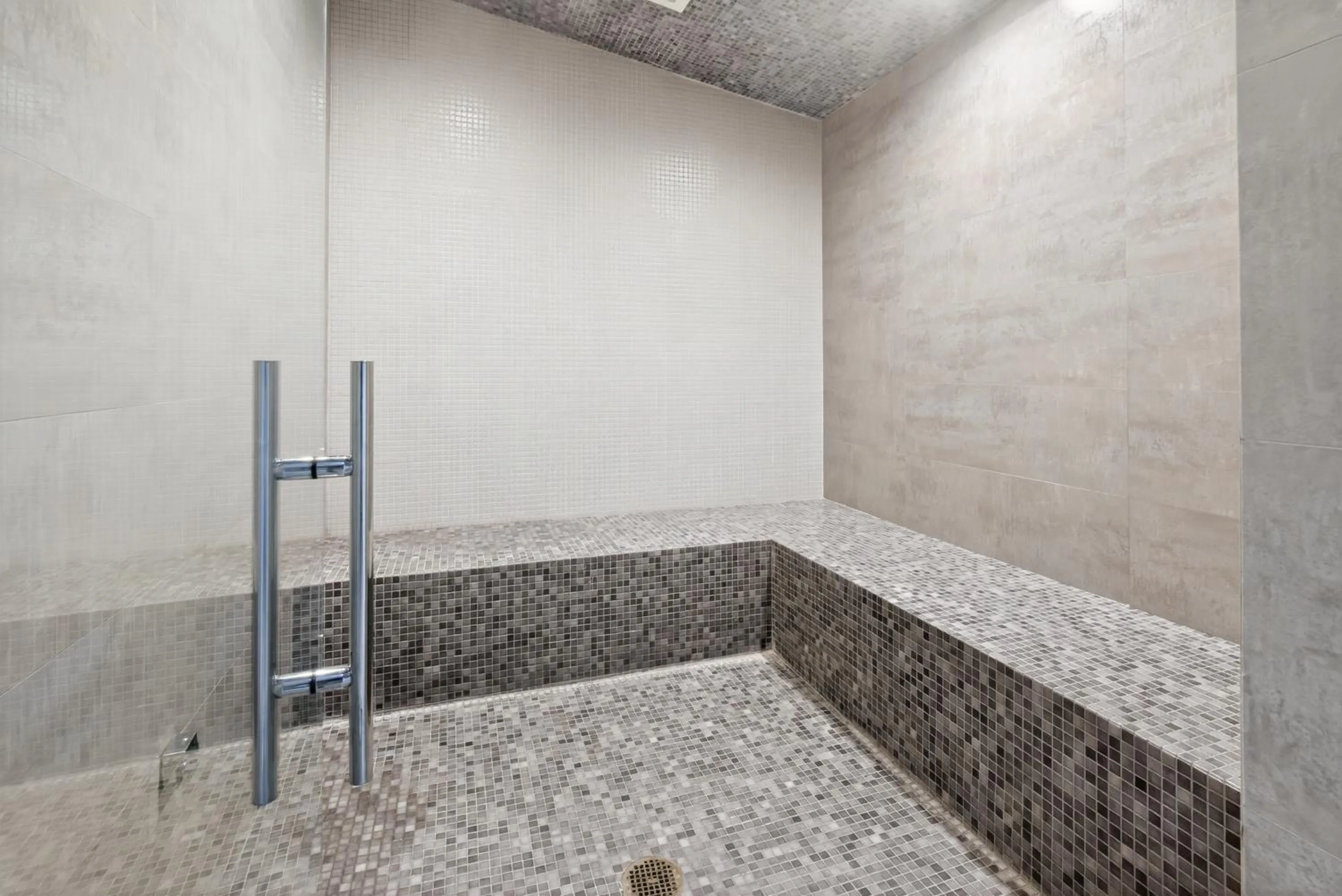 Sauna in Monte Carlo by Miami Vacations