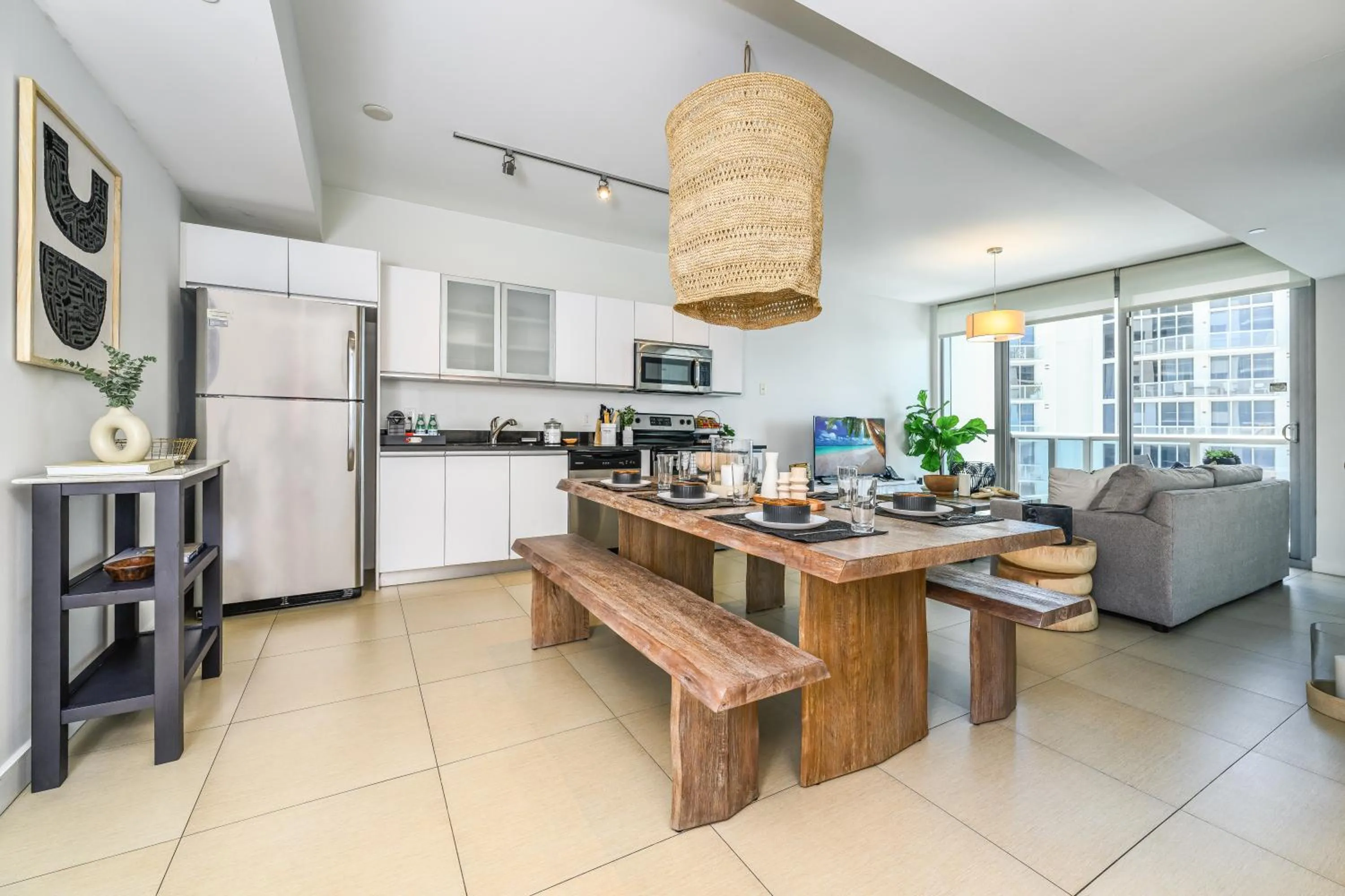 Kitchen or kitchenette in Monte Carlo by Miami Vacations