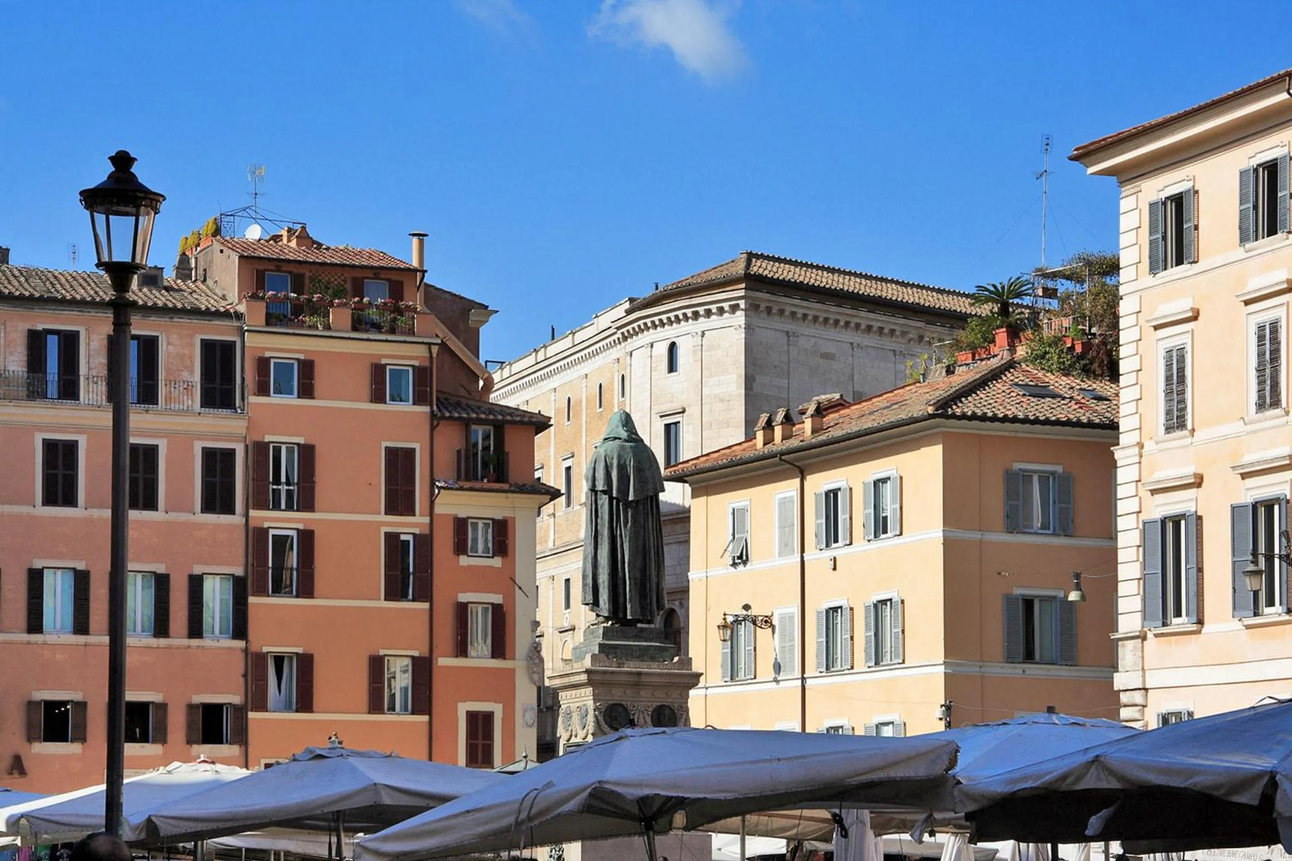 Facade/entrance in Mama's Home Rome