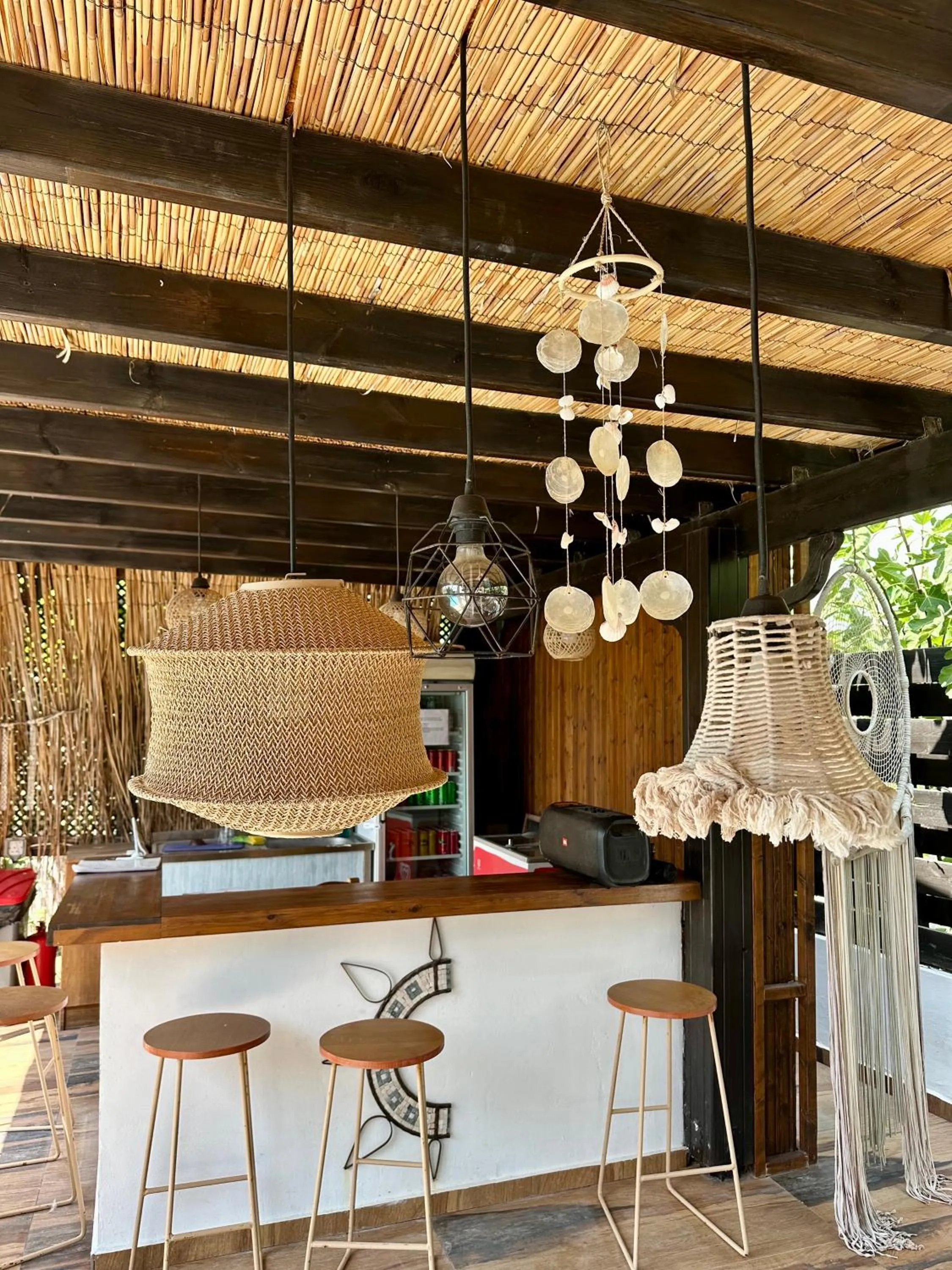 Food and drinks in Sunside Inn Hotel